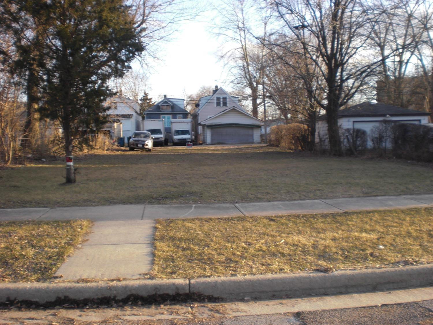 1016 Ames Street Property Photo 1