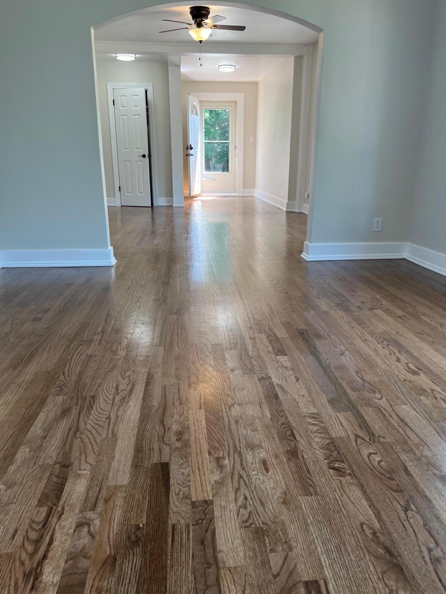6710 California Avenue Property Photo 1
