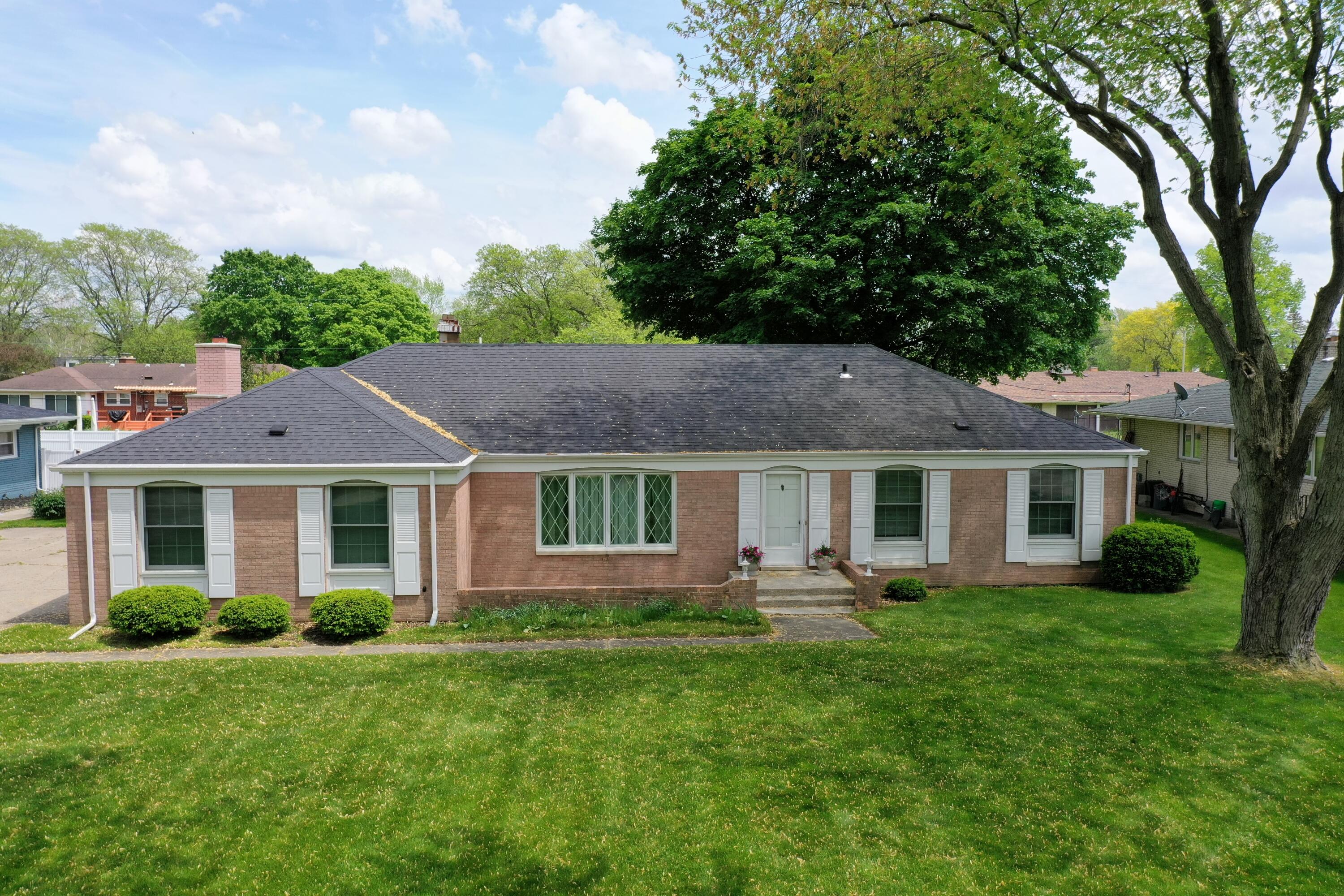 6409 Arthur Street Property Photo 1