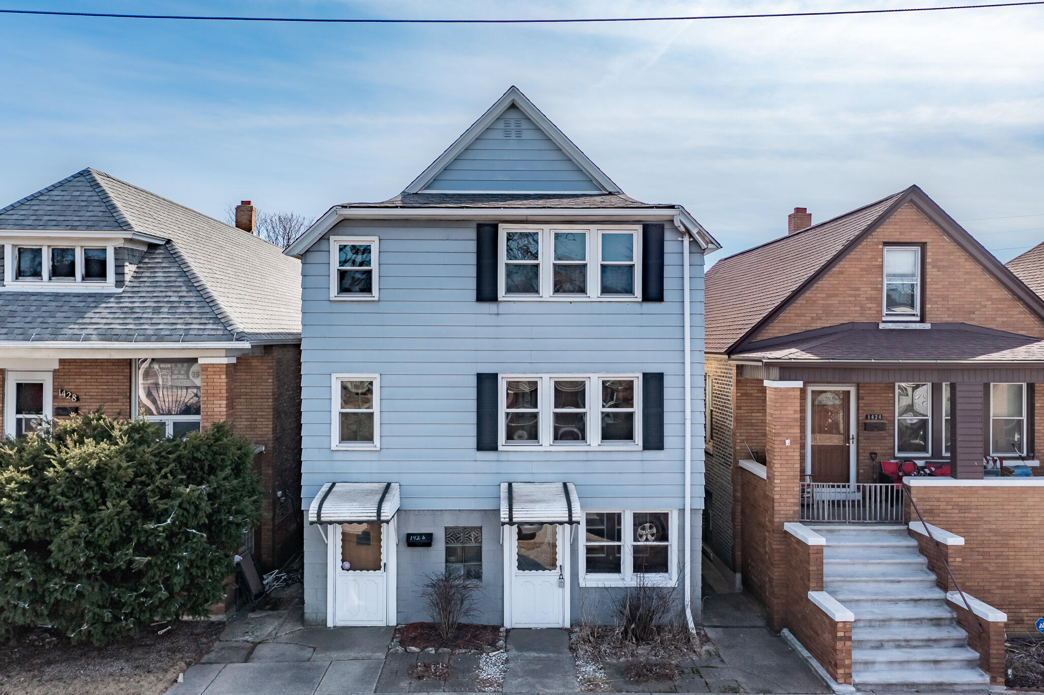 1426 121st Street Property Photo 1