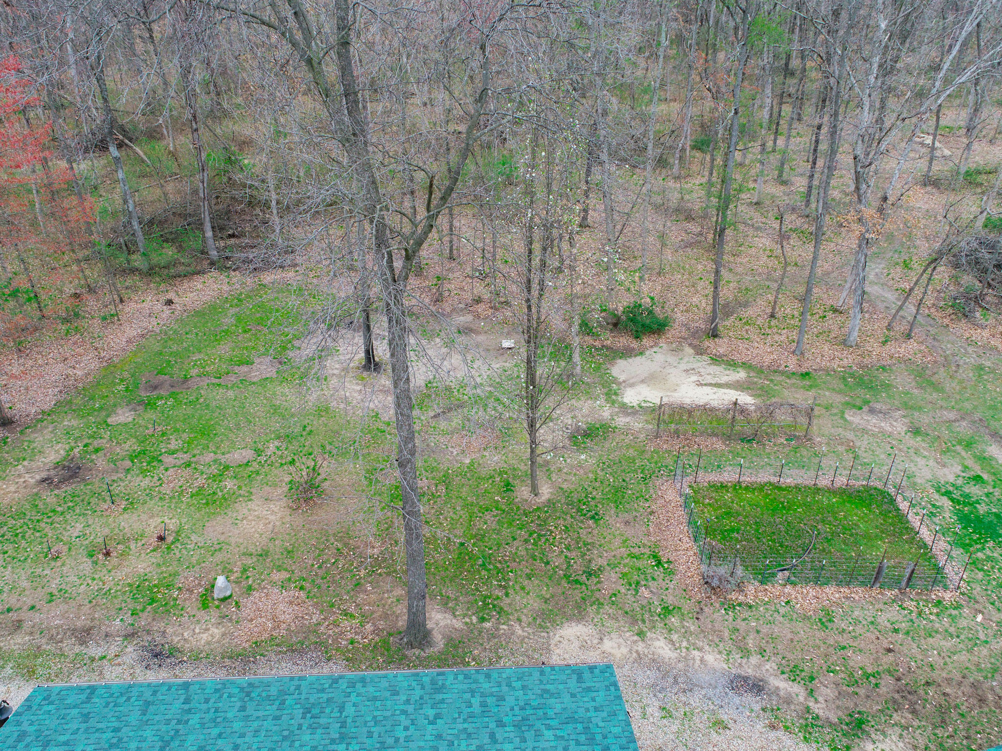 9746 E 700 Property Photo 26