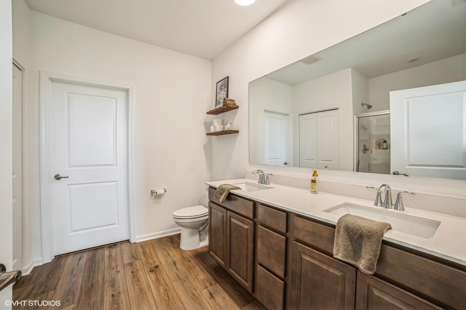 3649 Curran Street Property Photo 11