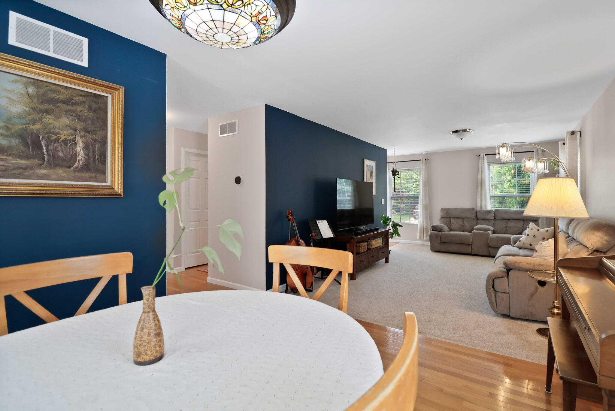 81 Hawick Drive Property Photo 7