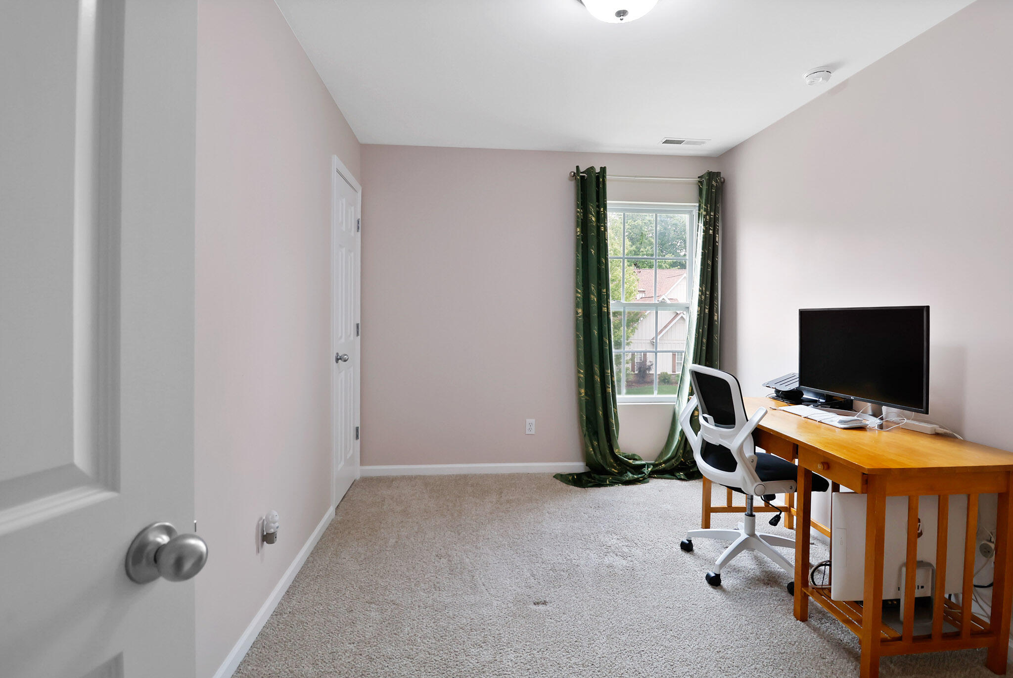 81 Hawick Drive Property Photo 16