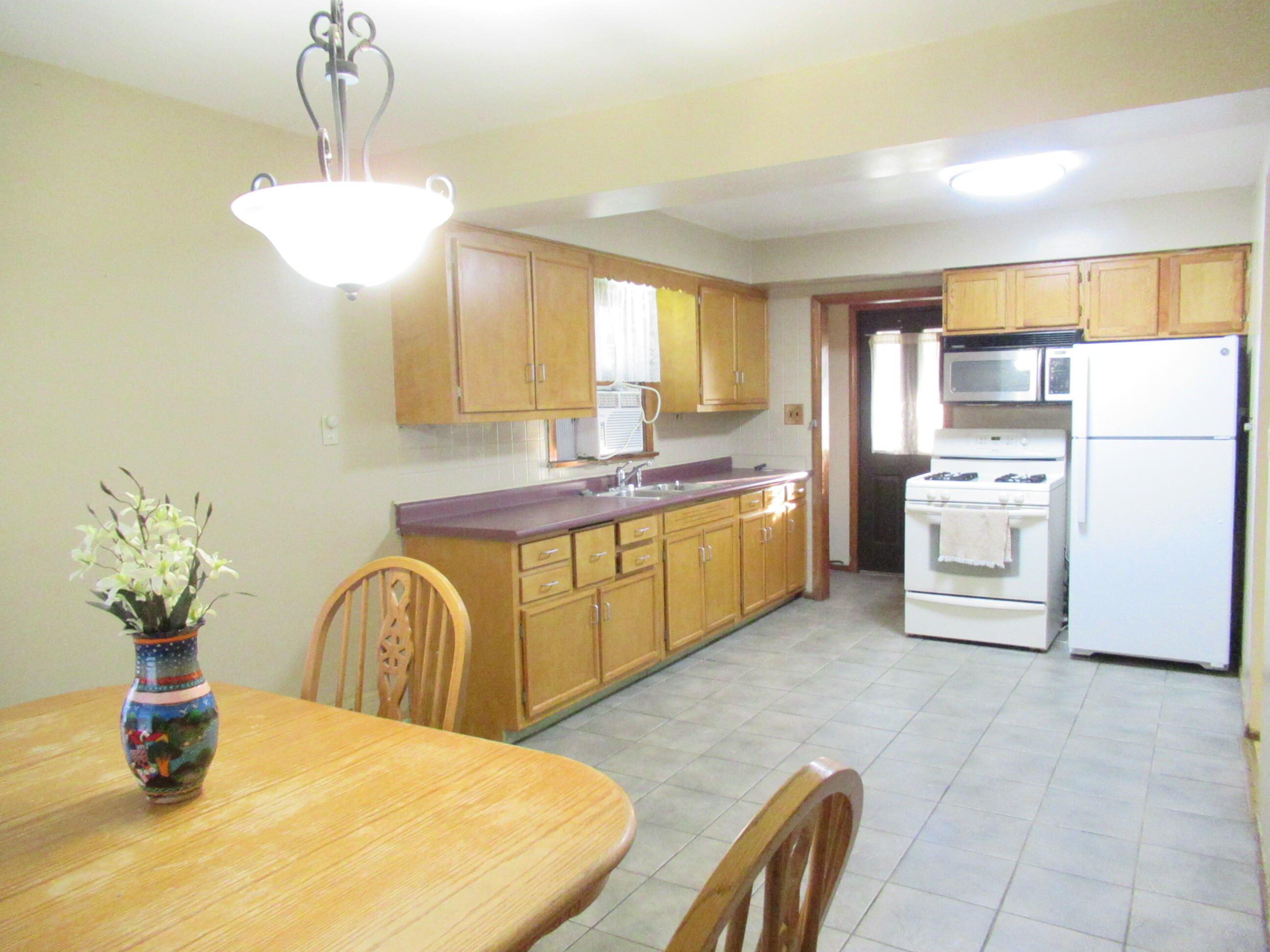 7230 Beech Avenue Property Photo 4