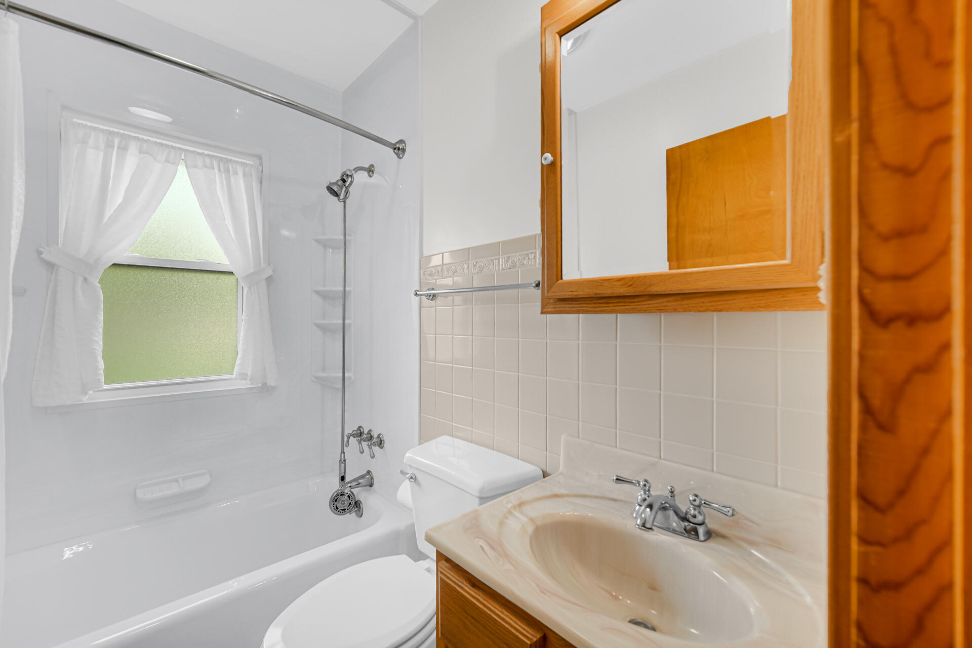 611 W Porter Avenue Property Photo 17
