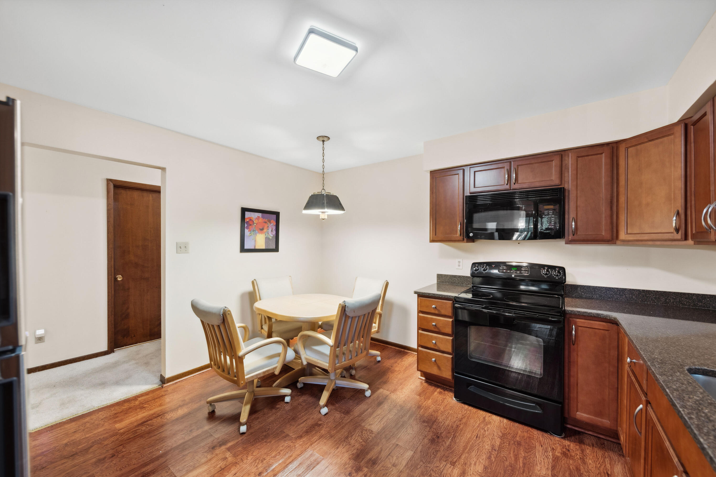 8558 Mathews Street Property Photo 11