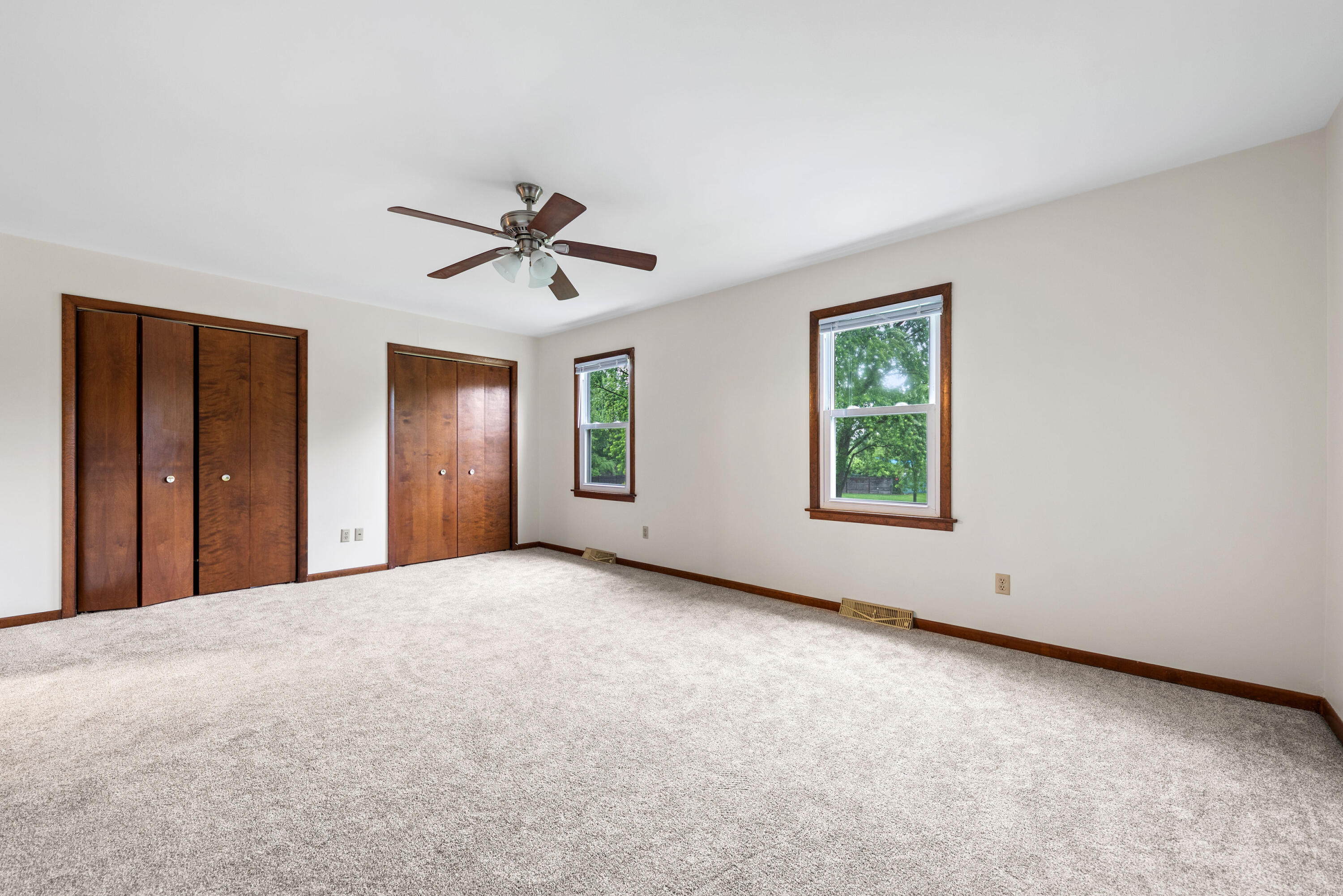 8558 Mathews Street Property Photo 12