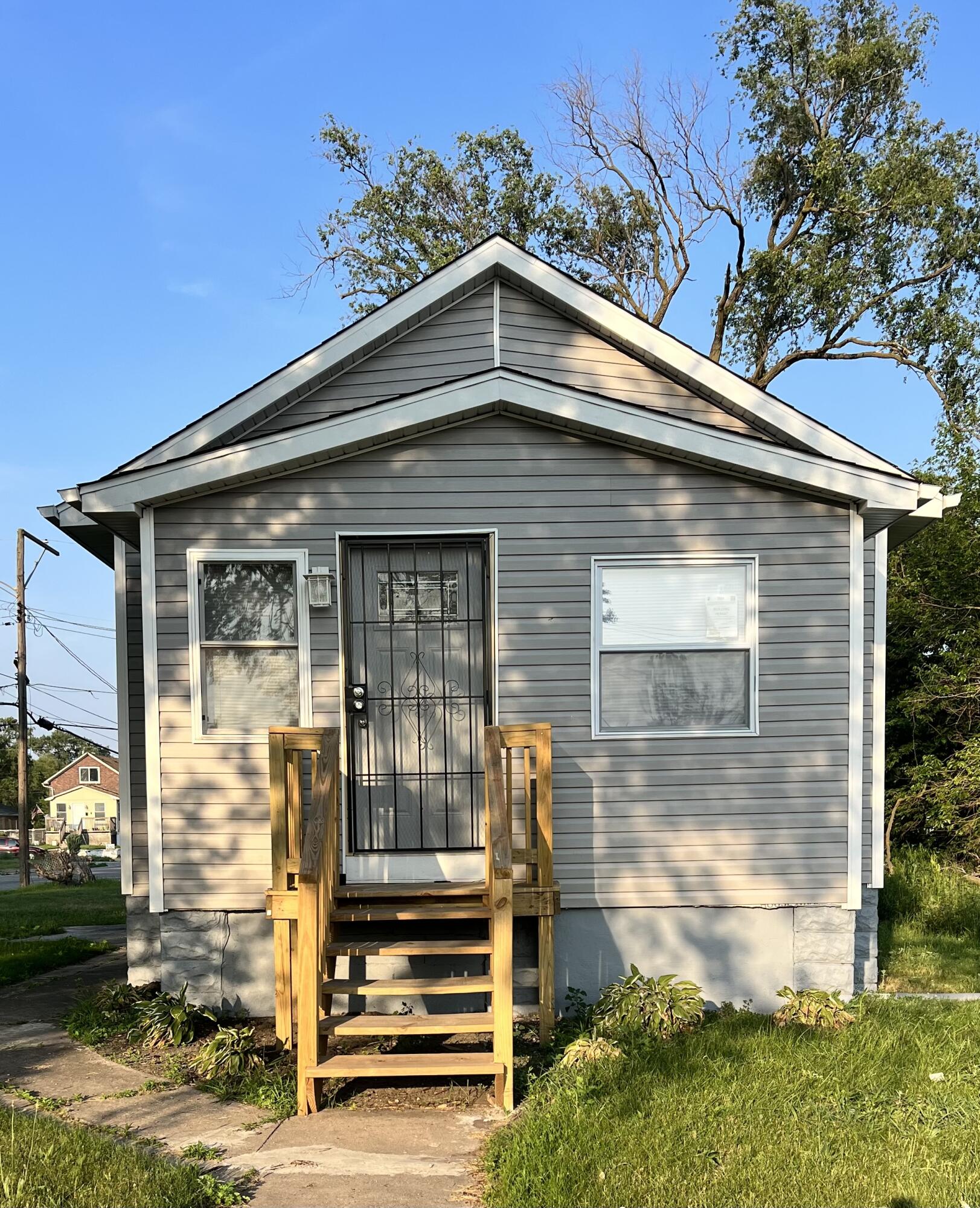 2403 Massachusetts Street Property Photo 1