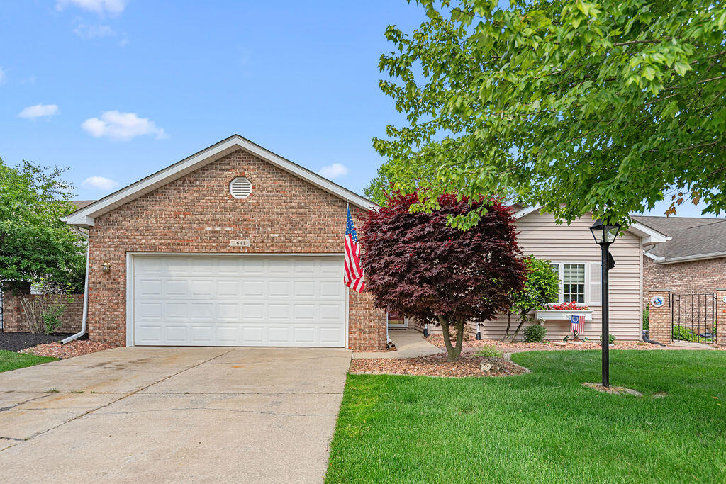 1641 Magnolia Drive Property Photo 1