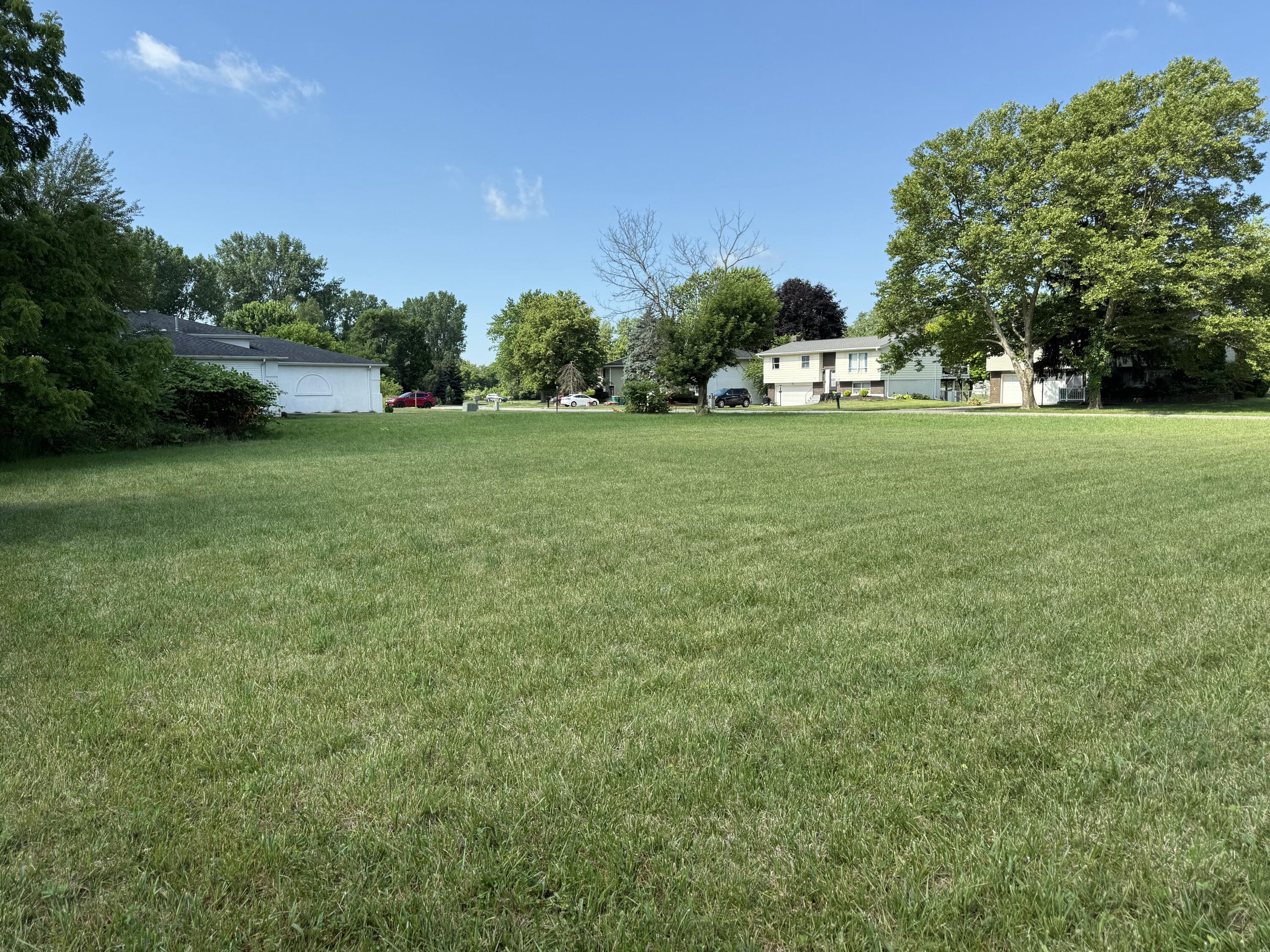 6033 Taft Place Property Photo 1