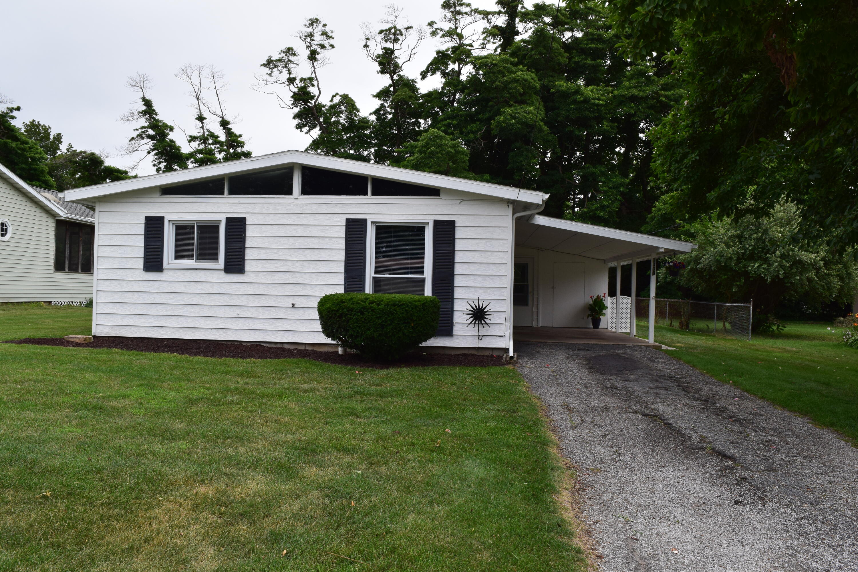 1308 Fairlane Drive Property Photo 1