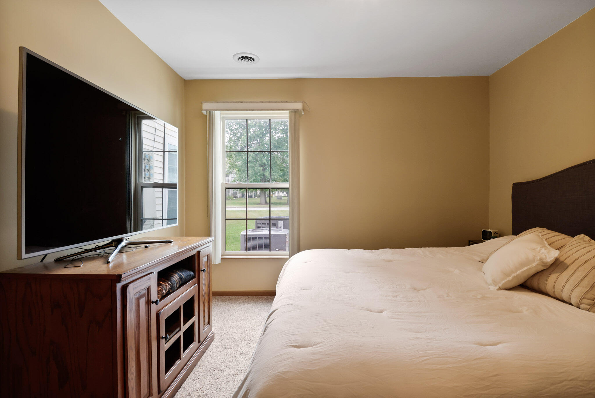 856 Edgewood Glen Drive Property Photo 14