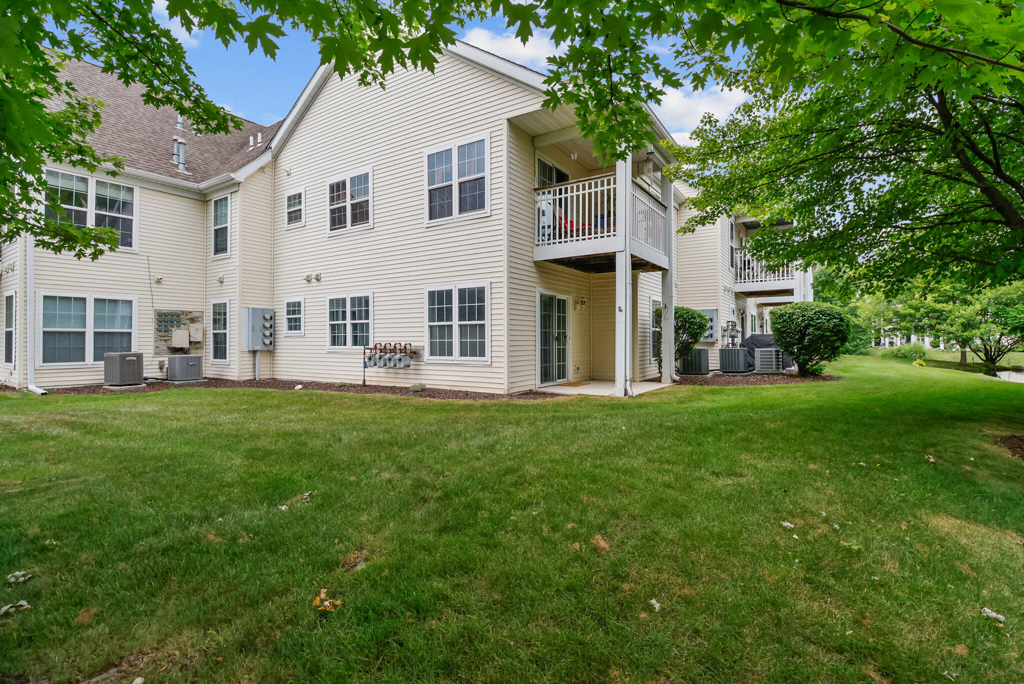856 Edgewood Glen Drive Property Photo 21