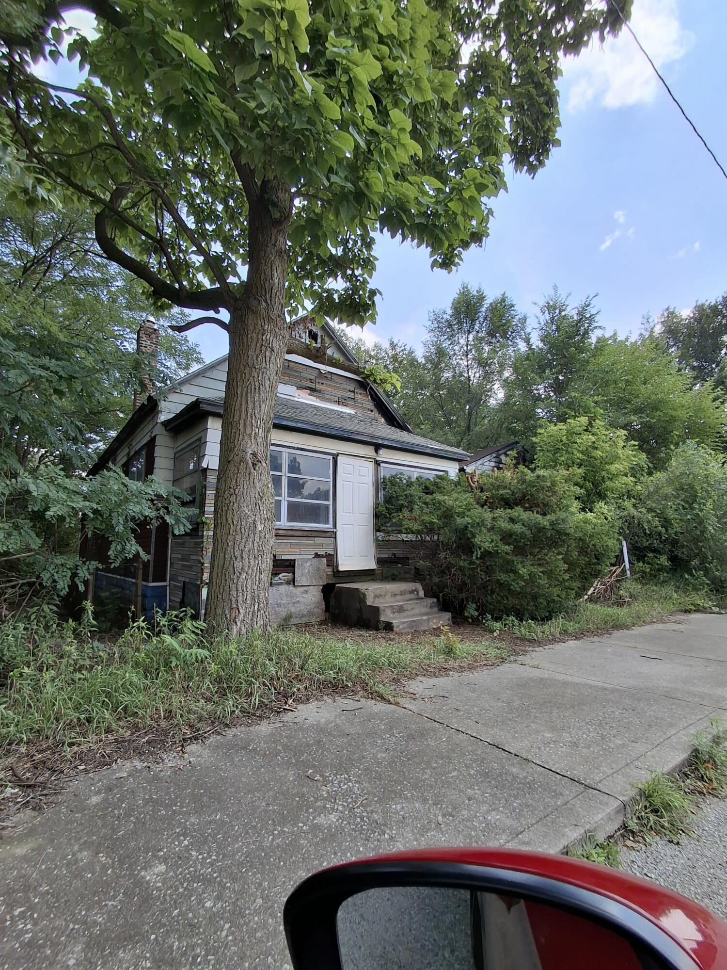 2341 Jefferson Street Property Photo 1