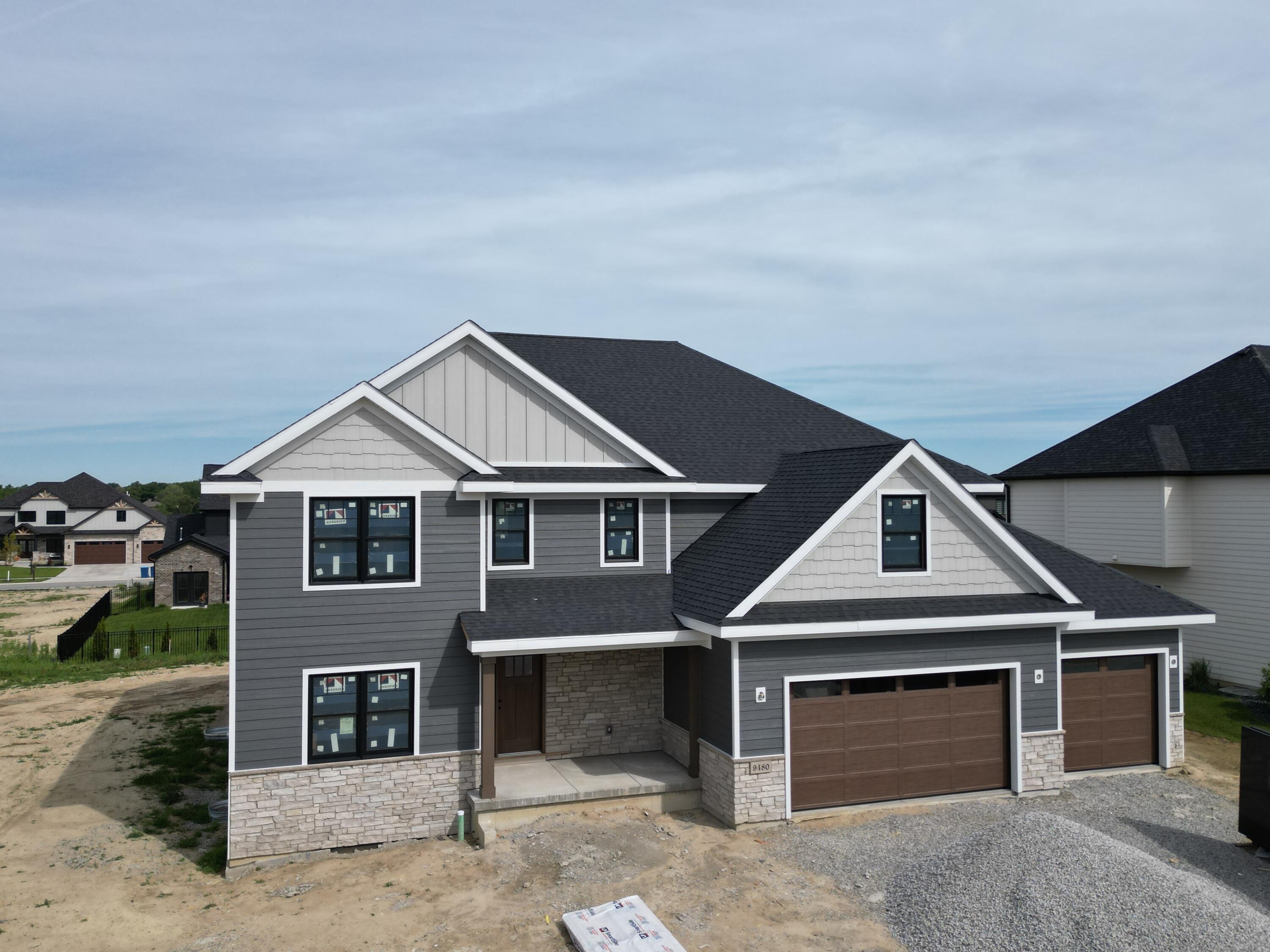 9480 Tall Grass Trail Property Photo 1