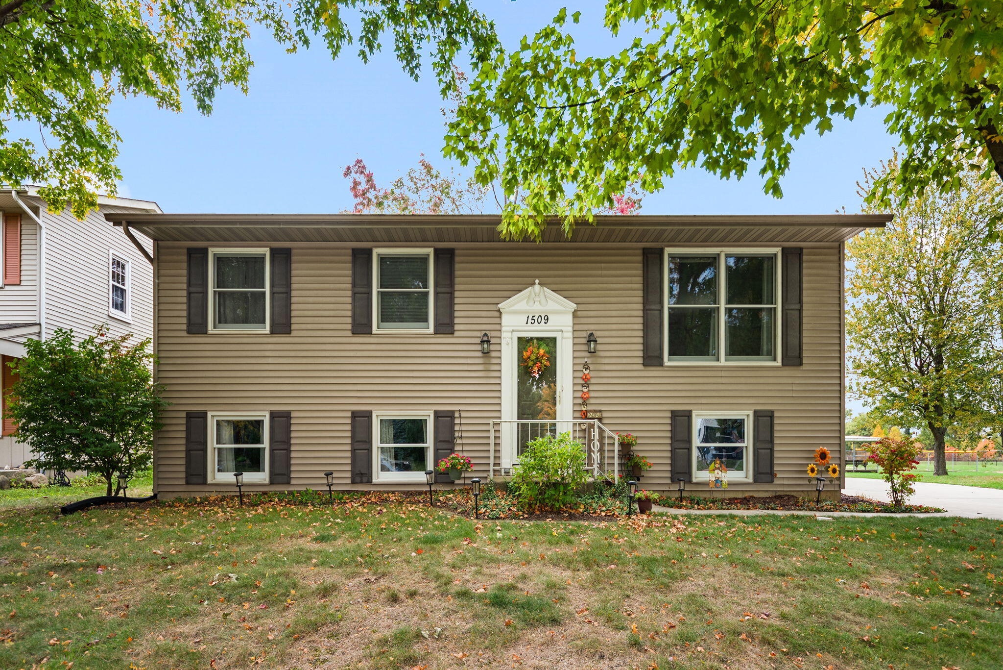 1509 Monticello Park Drive Property Photo 1