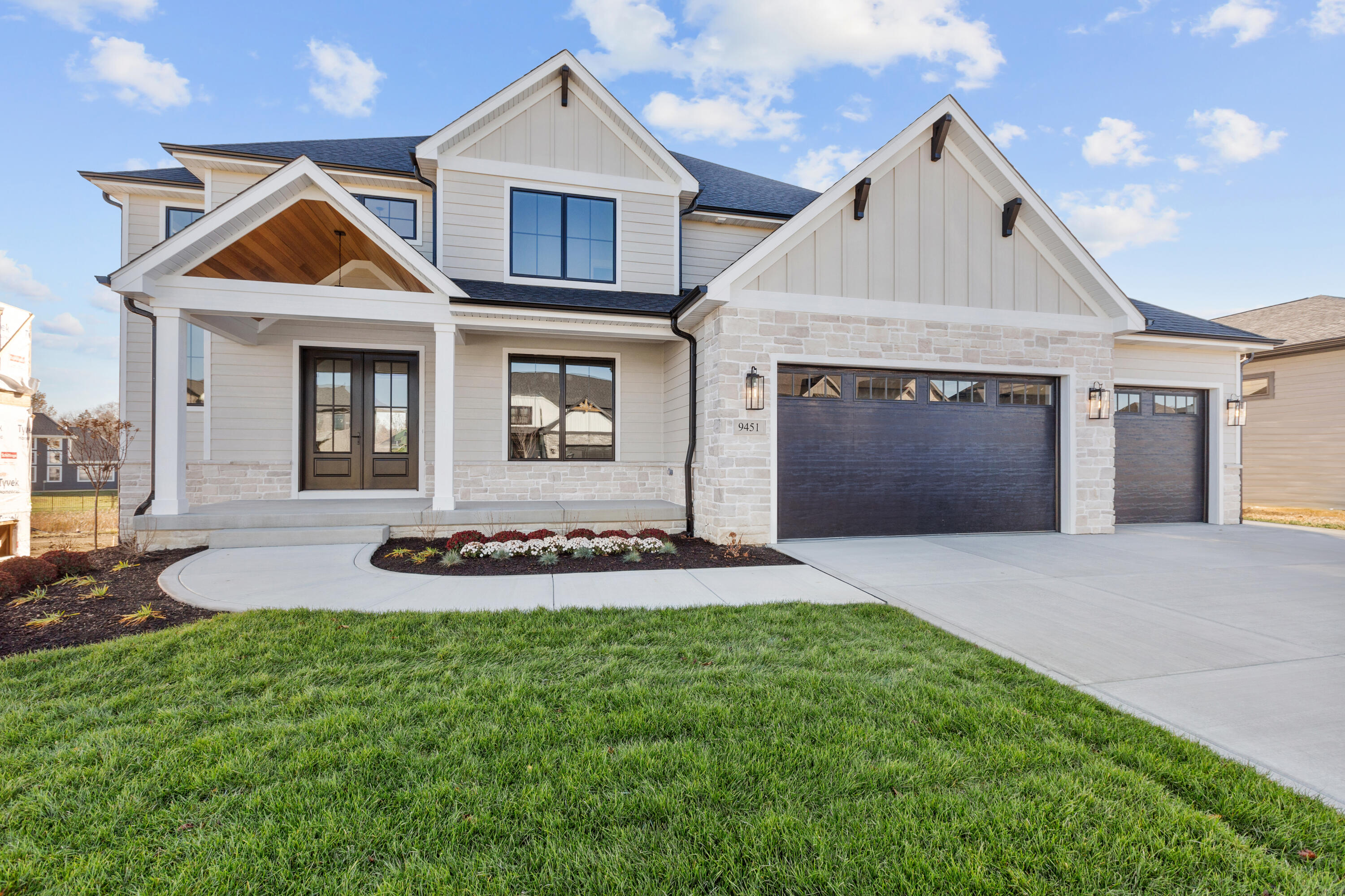 9645 Switch Grass Lane Property Photo 1