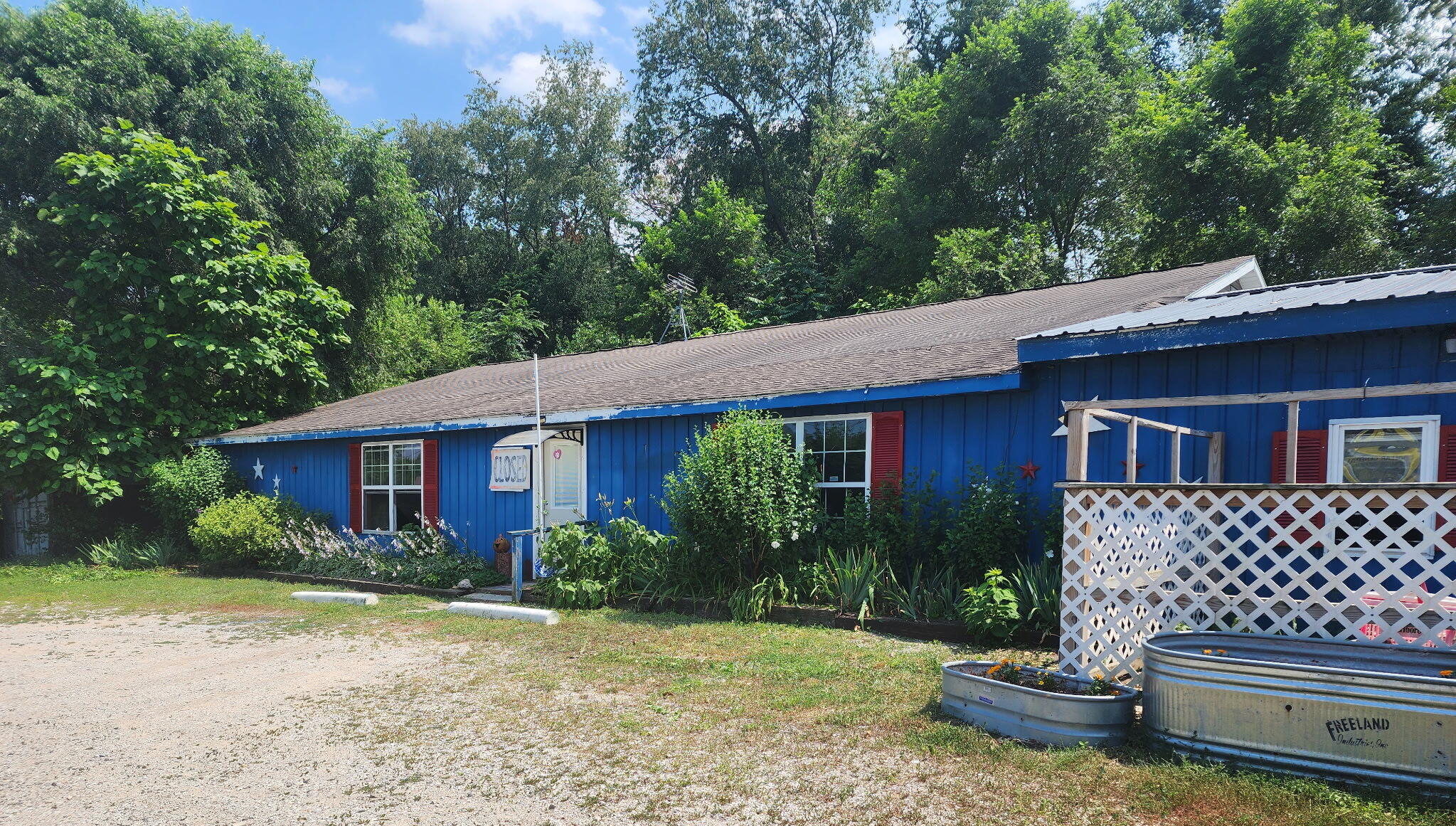 245 E Toto Road Property Photo 1