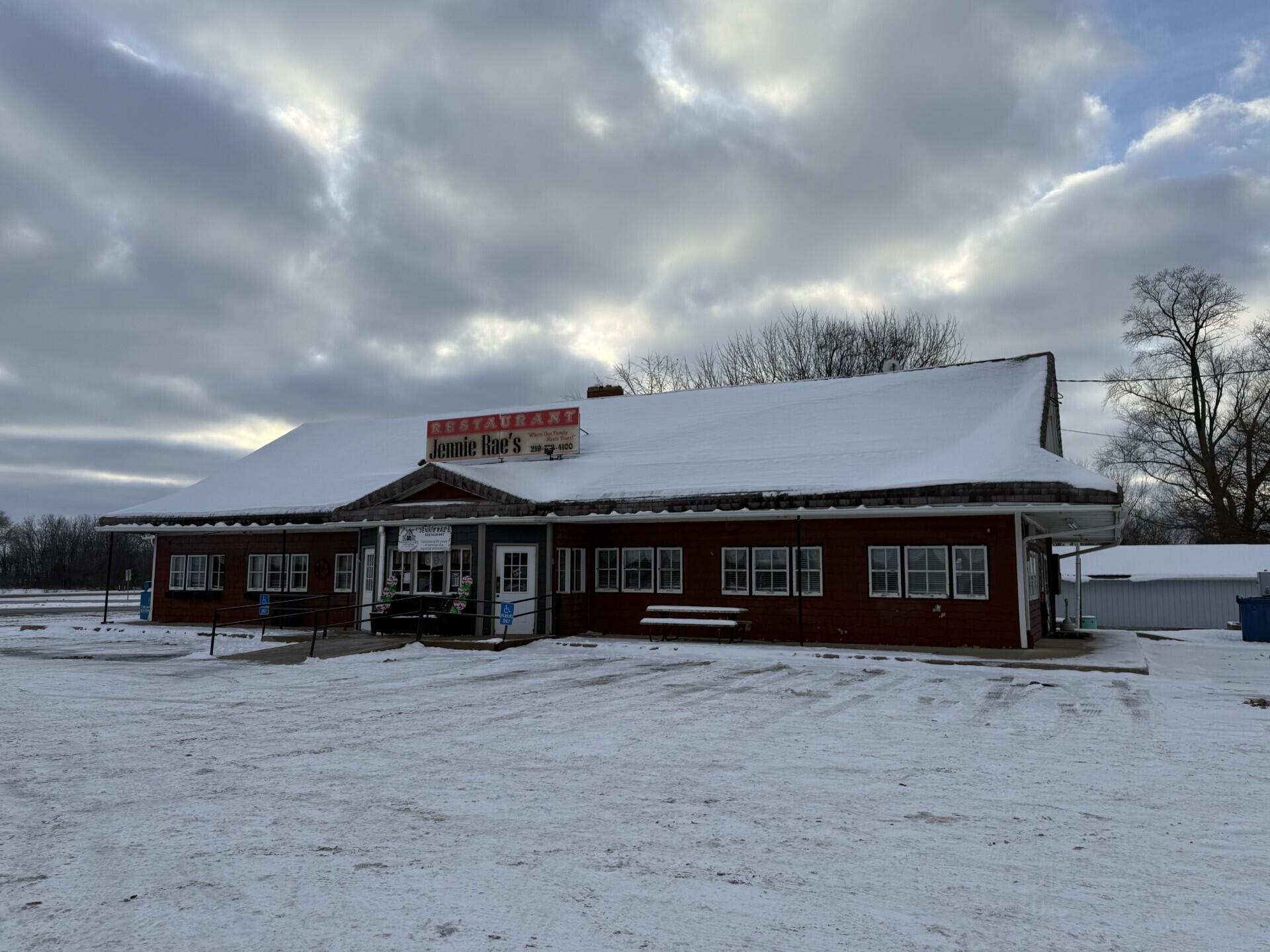 5201 E Us Highway 20 Property Photo 1