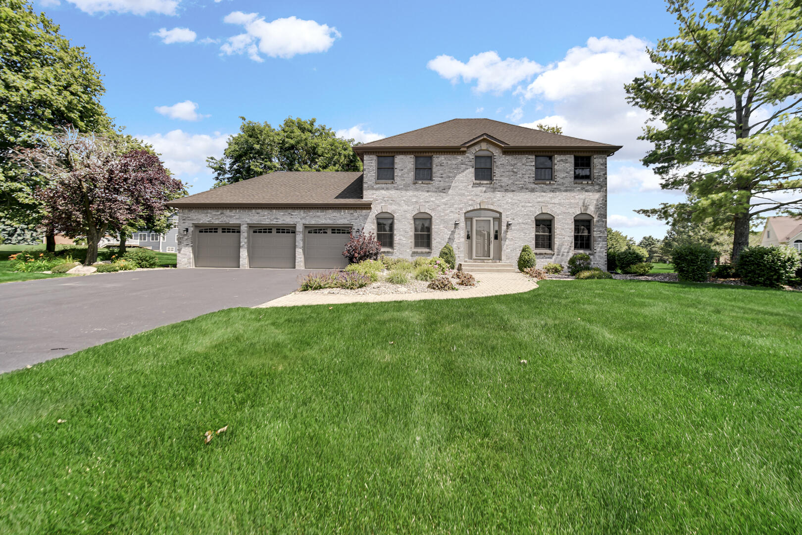 839 Hunter Drive