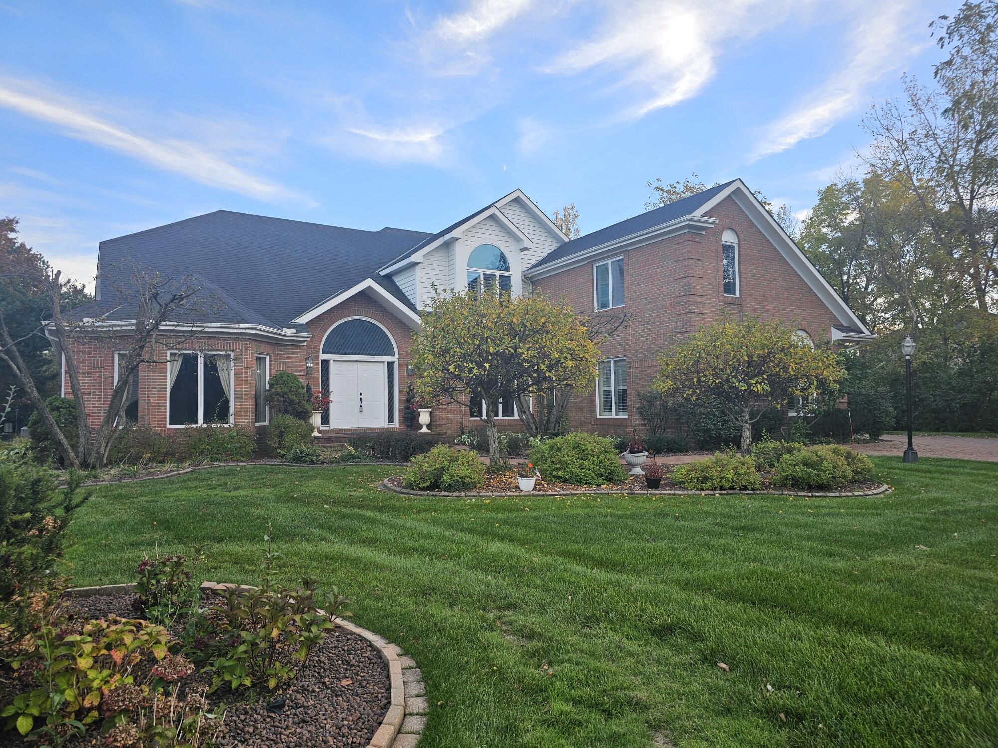 955 Killarney Drive Property Photo 1