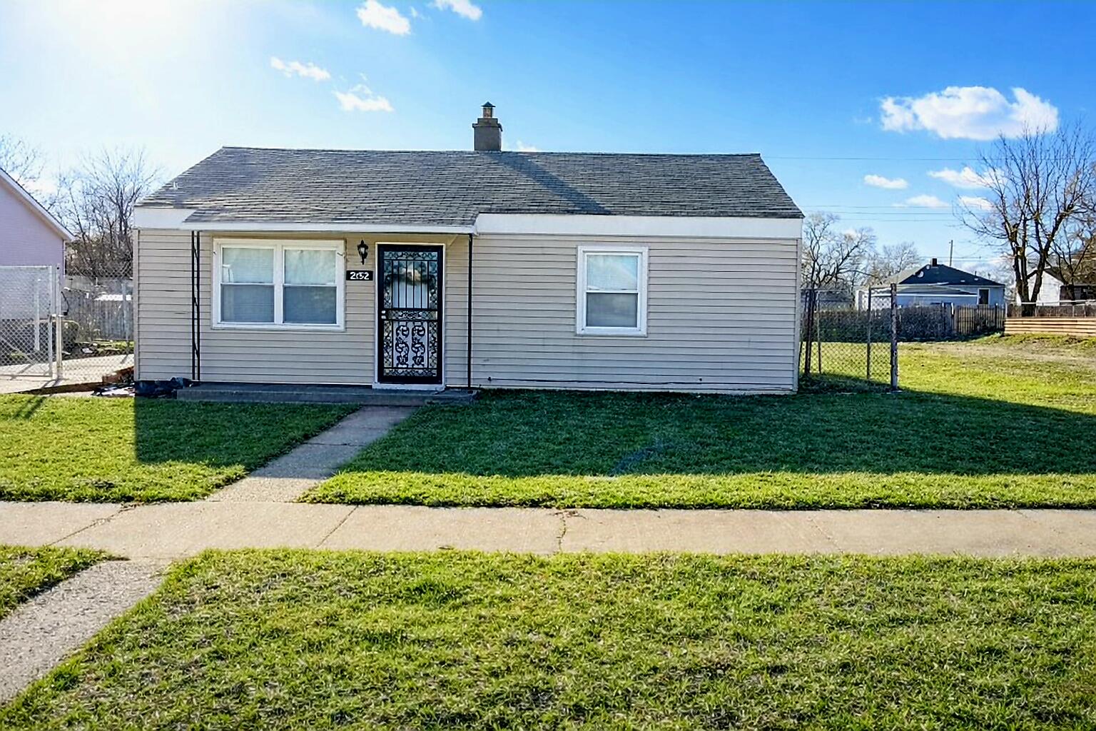 2152 Marshall Place Property Photo 1