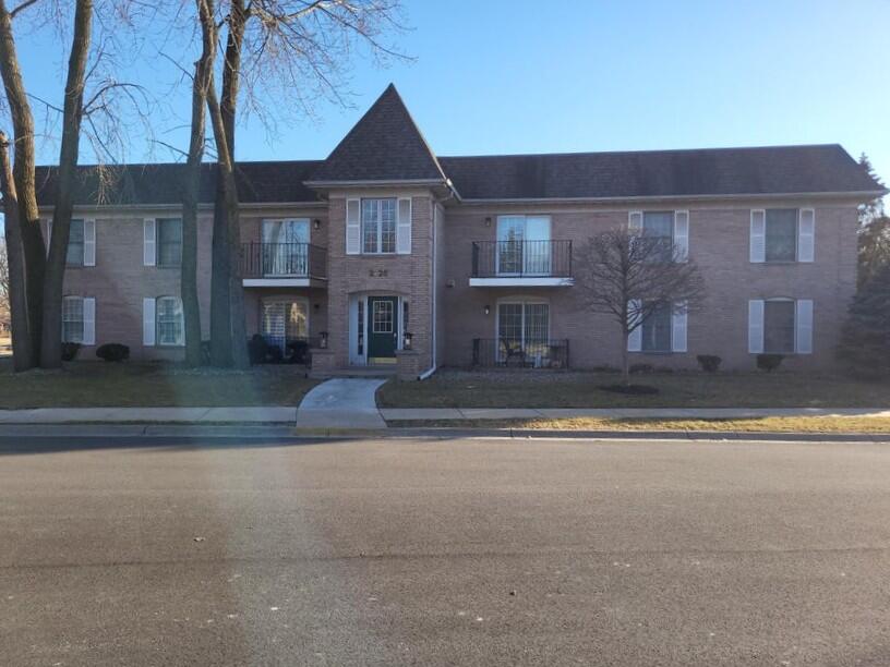 2720 Georgetowne Drive B2 Property Photo 1