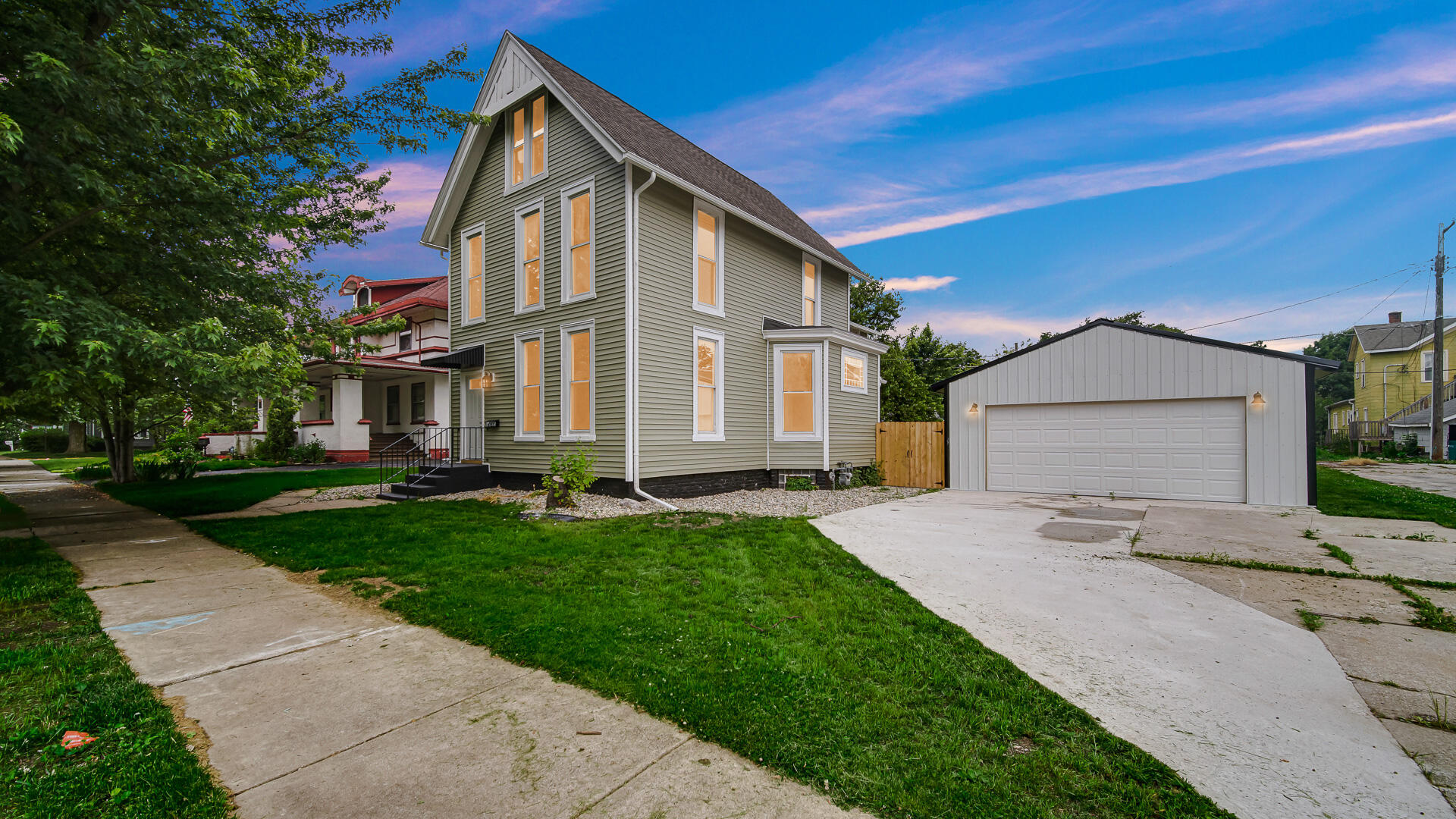 1005 Harrison Street Property Photo 1