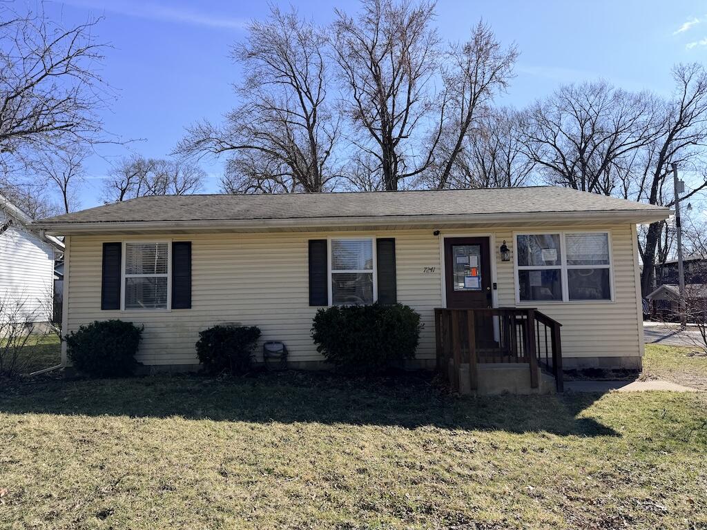 7241 W 134th Place Property Photo 1