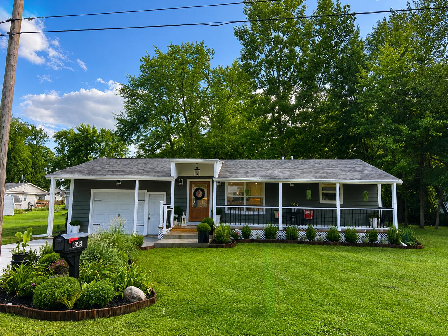 5345 E Summerholme Drive Property Photo 1