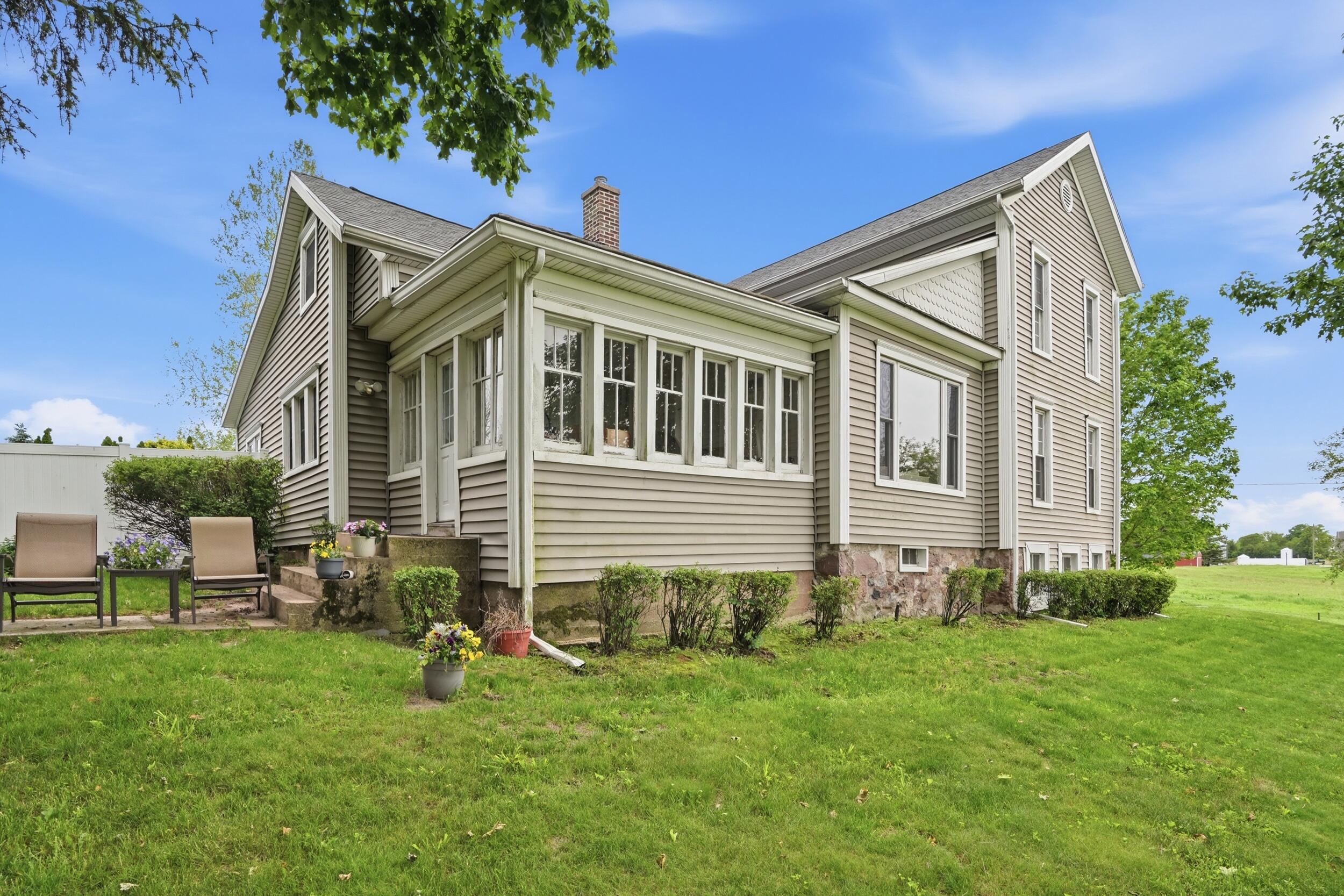 11403 Indiana 10 Property Photo 1