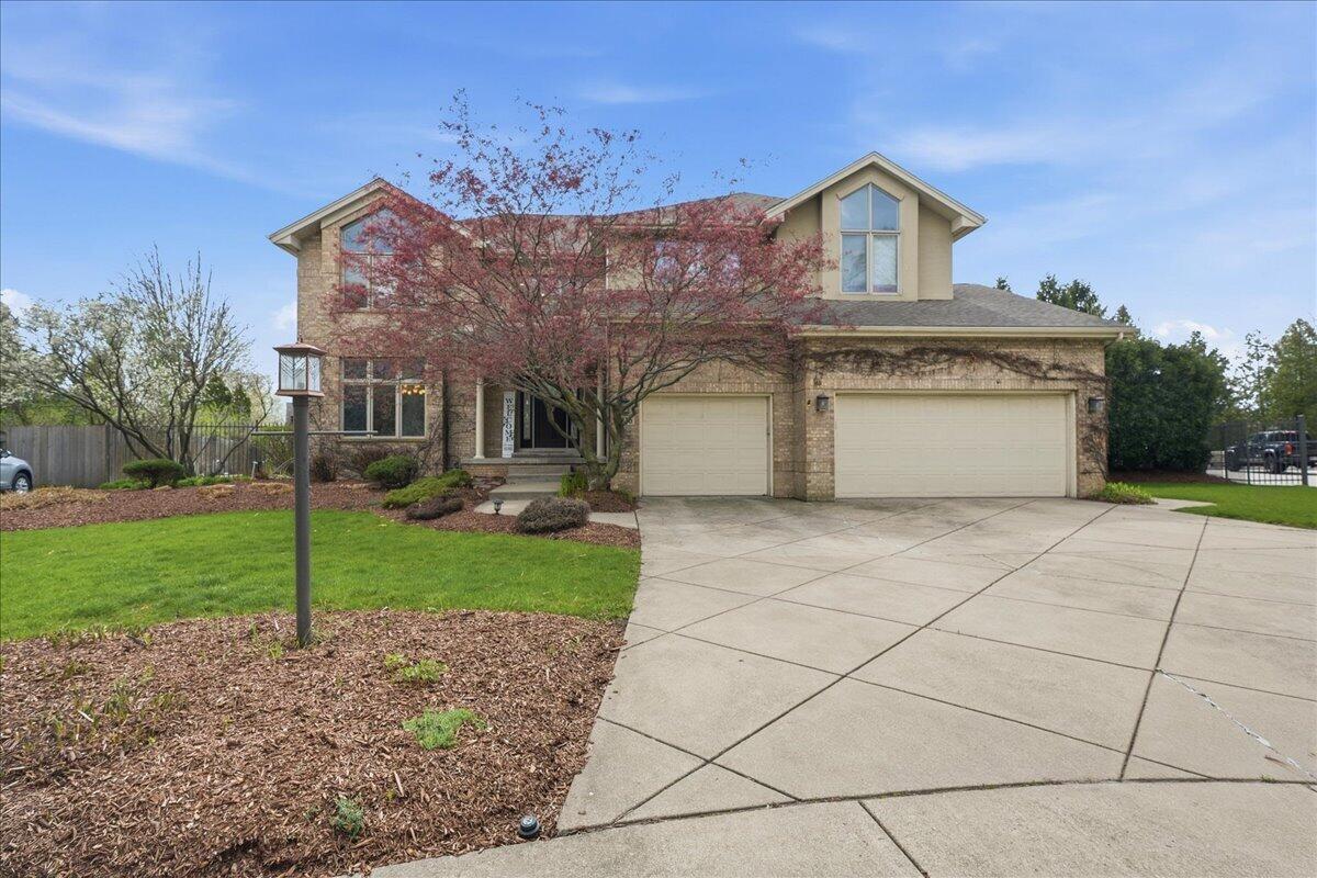1816 Rosewood Lane Property Photo 1