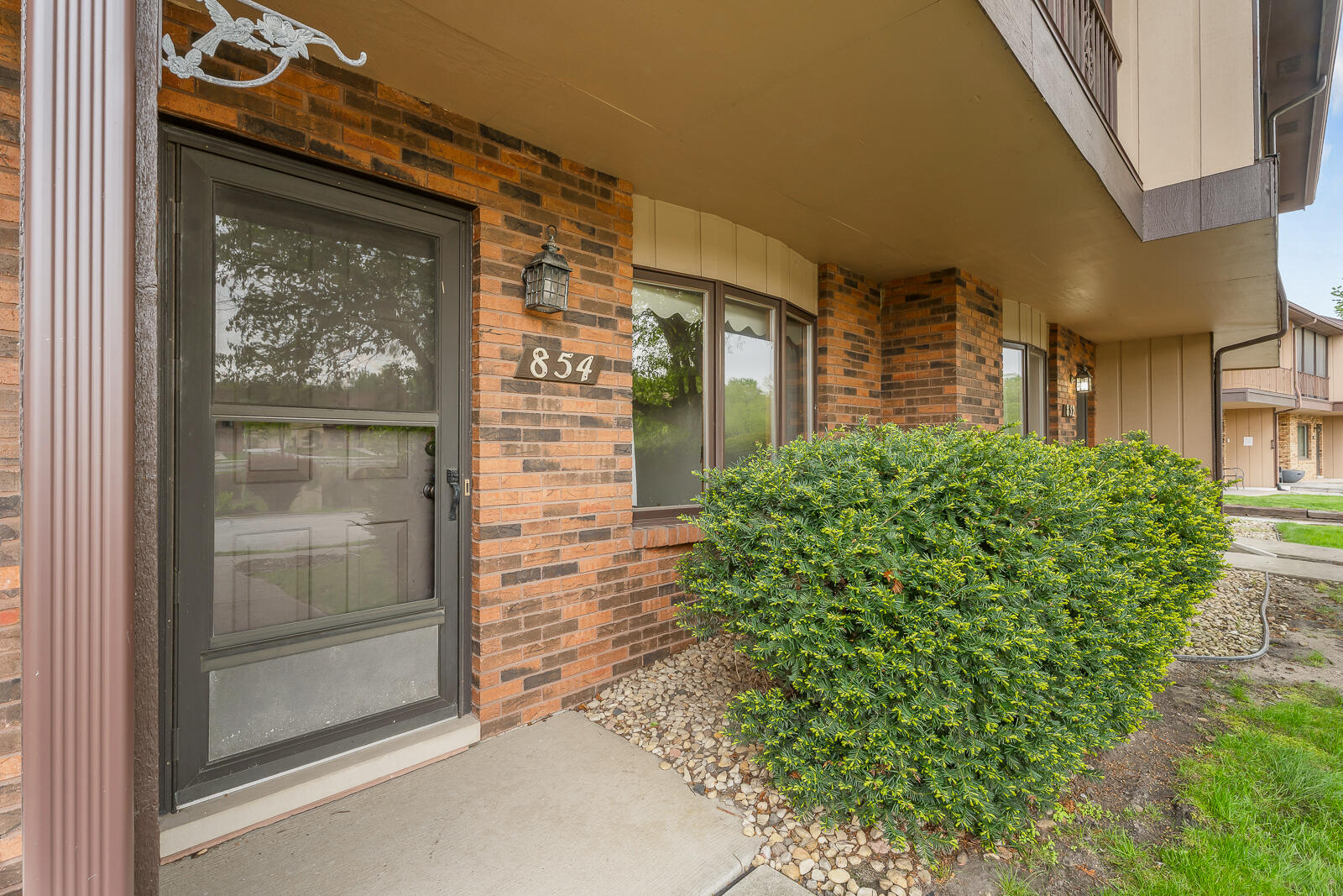 854 Jordan Circle Property Photo 1