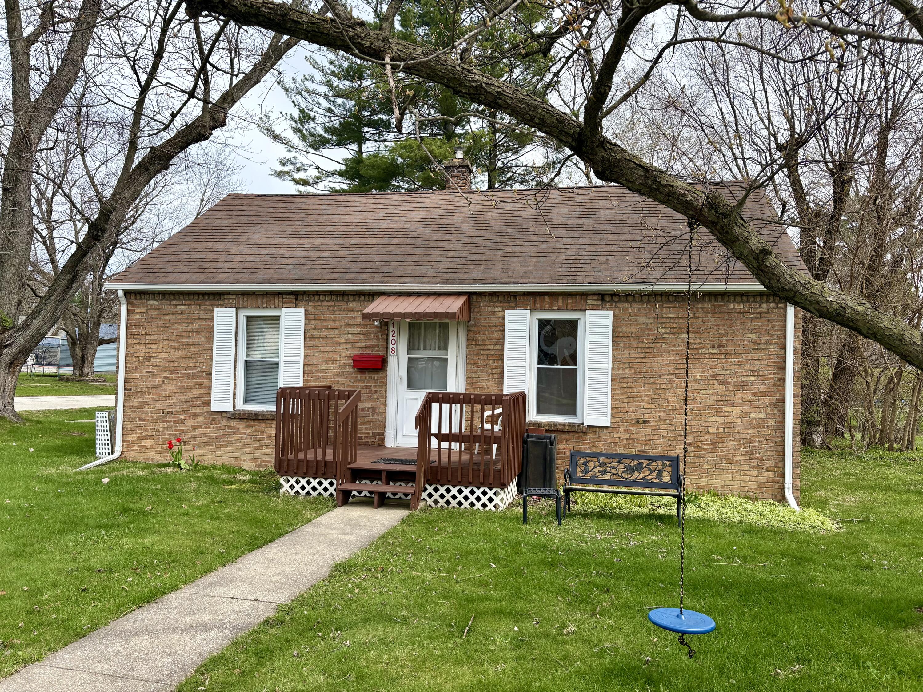1208 Lafayette Street Property Photo 1