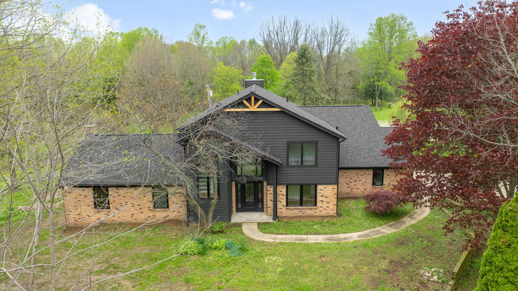23551 In - 4 Property Photo 1