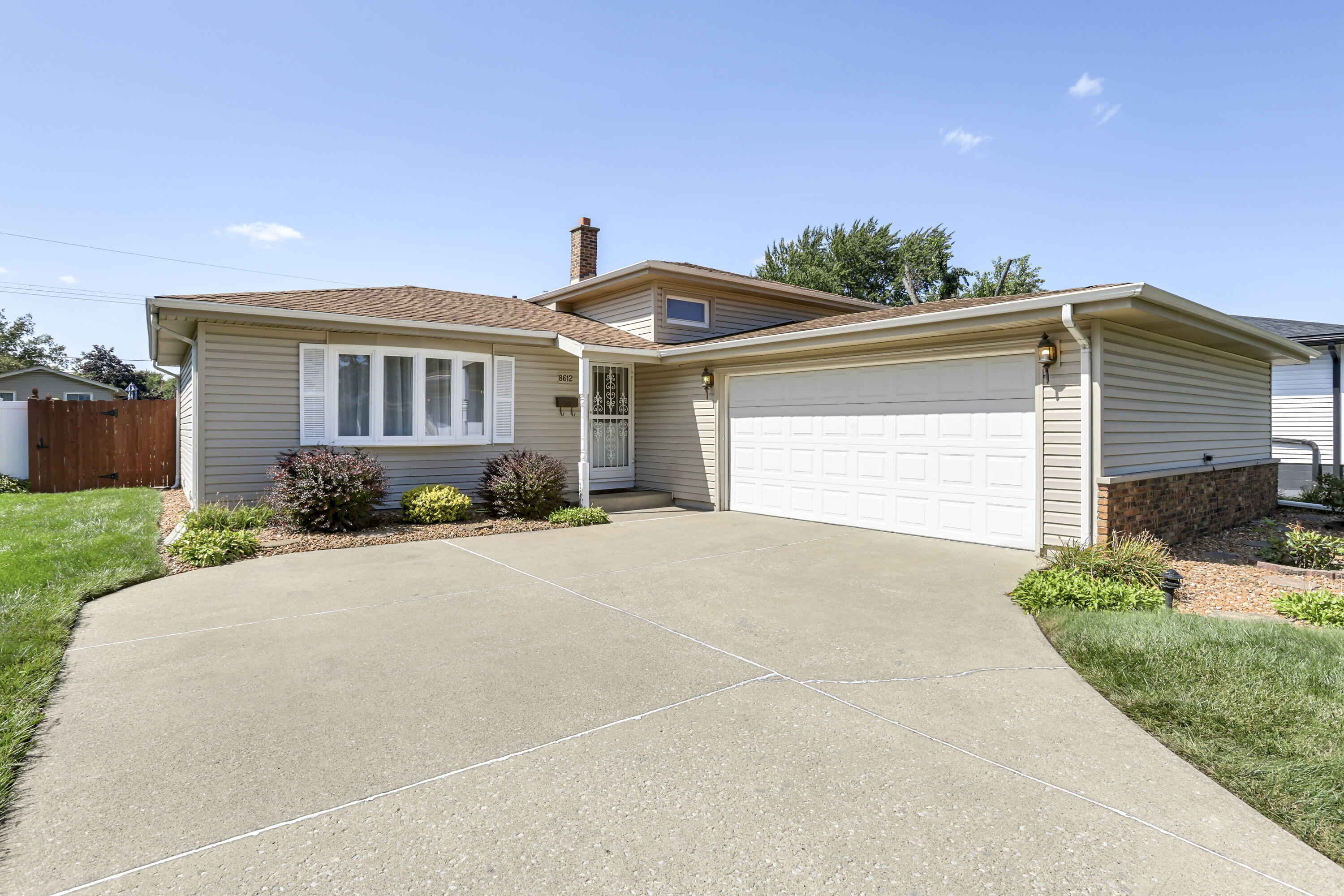 8612 Jefferson Avenue Property Photo 1