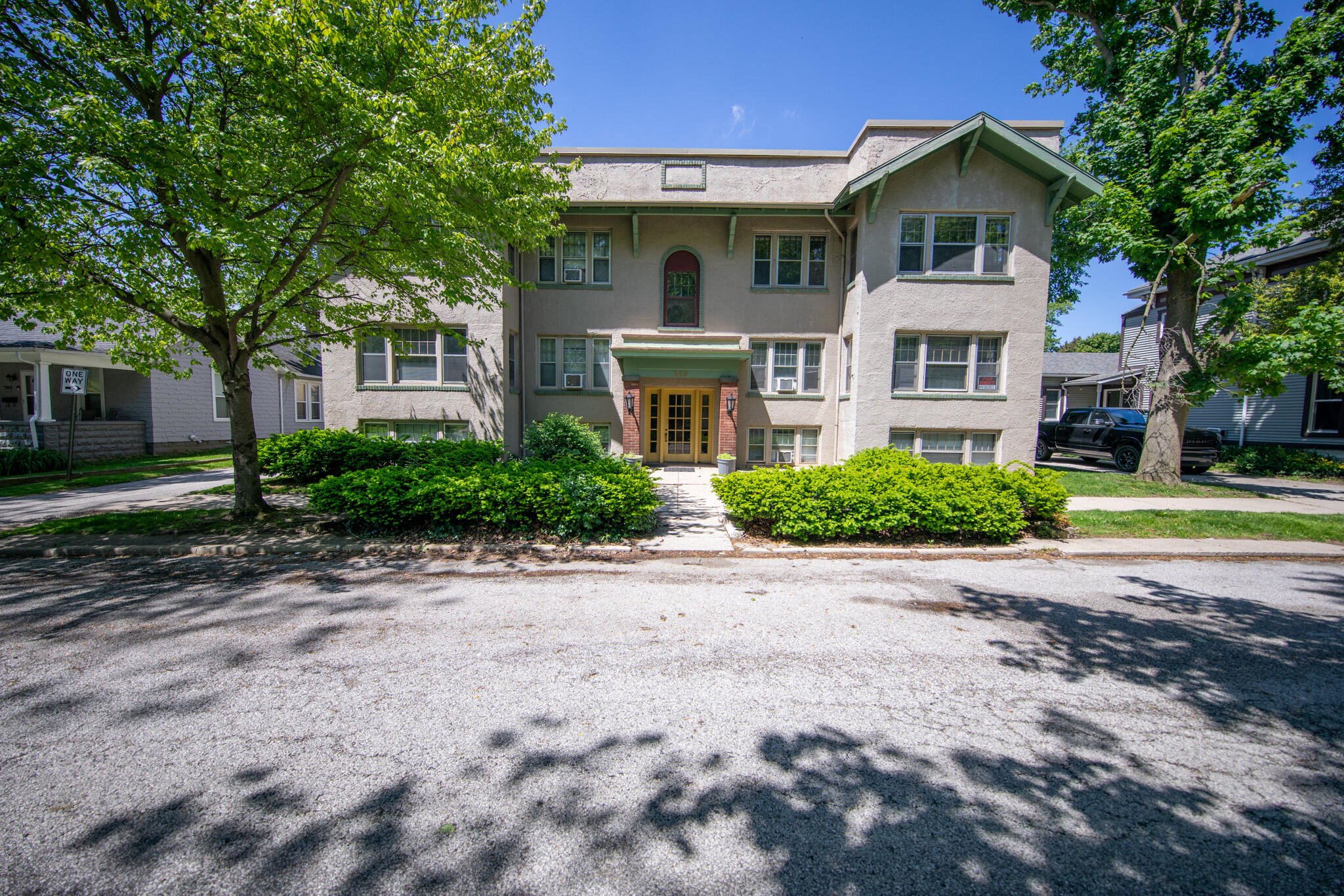 205 Michigan Avenue Property Photo 1
