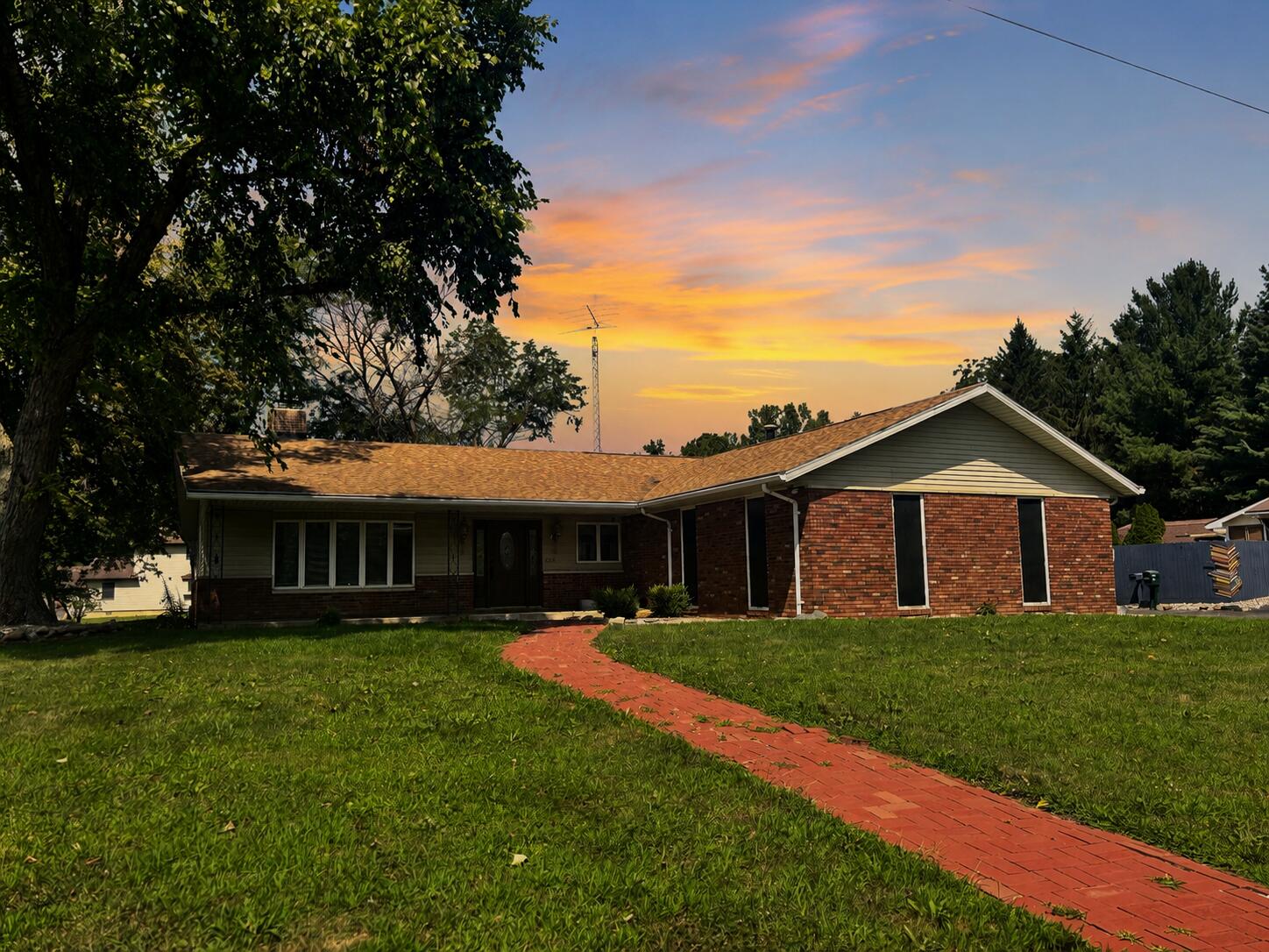 4726 Locksley Drive Property Photo 1