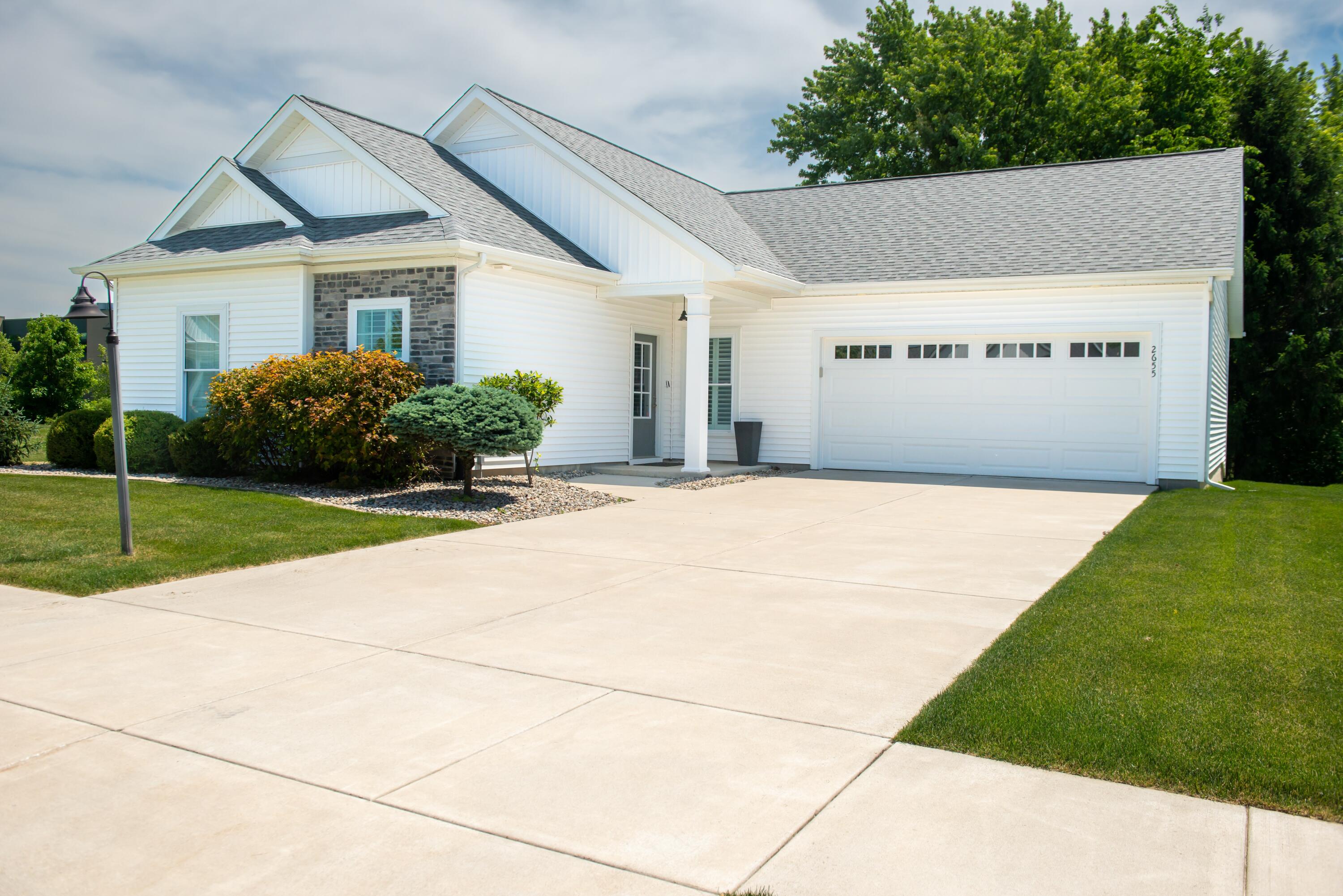 2655 Flagstone Drive