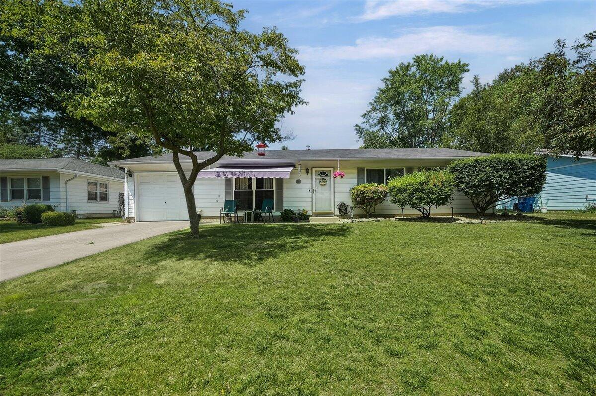 337 Southwood Drive Property Photo 1
