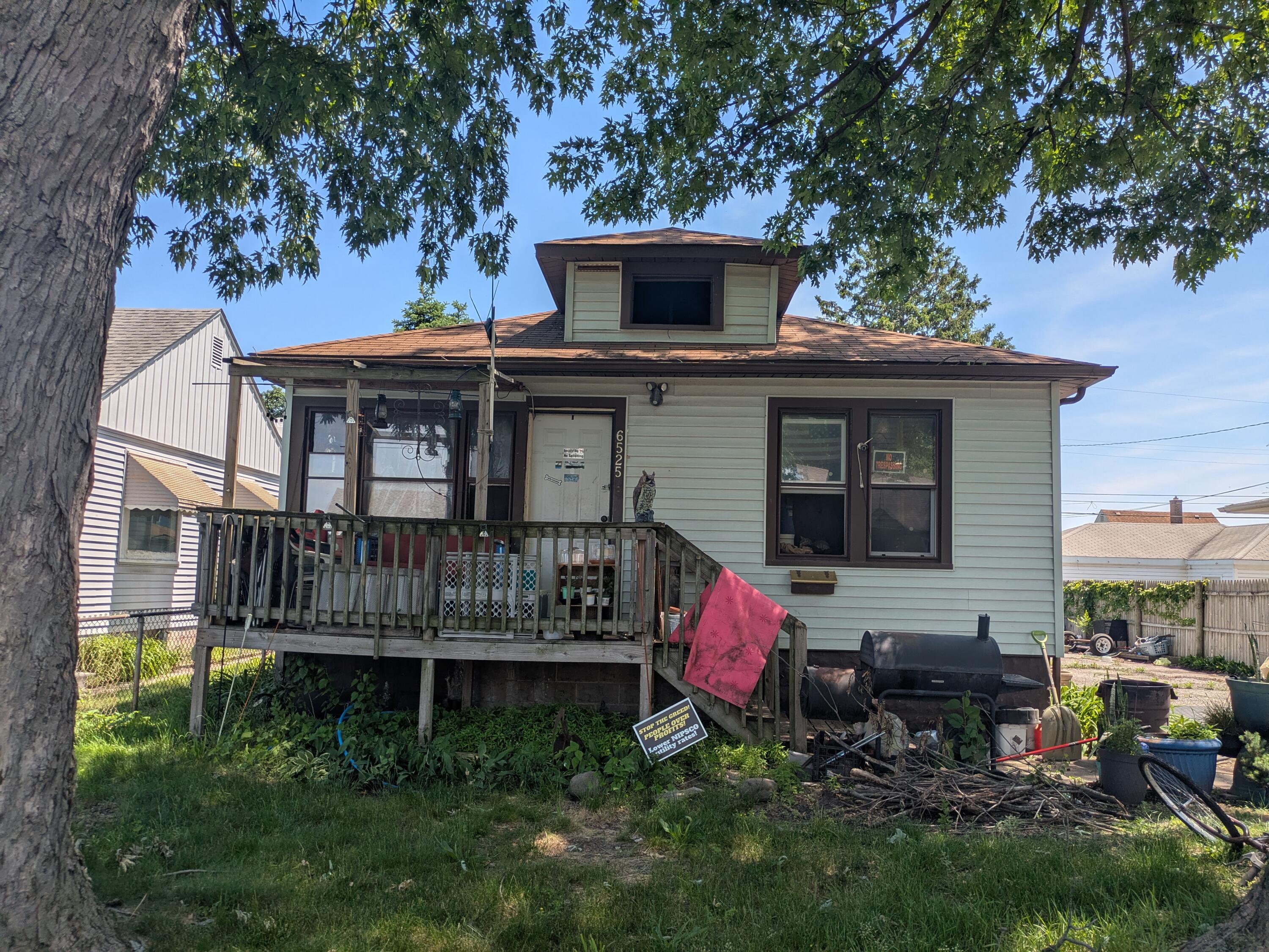 6525 Delaware Avenue Property Photo 1