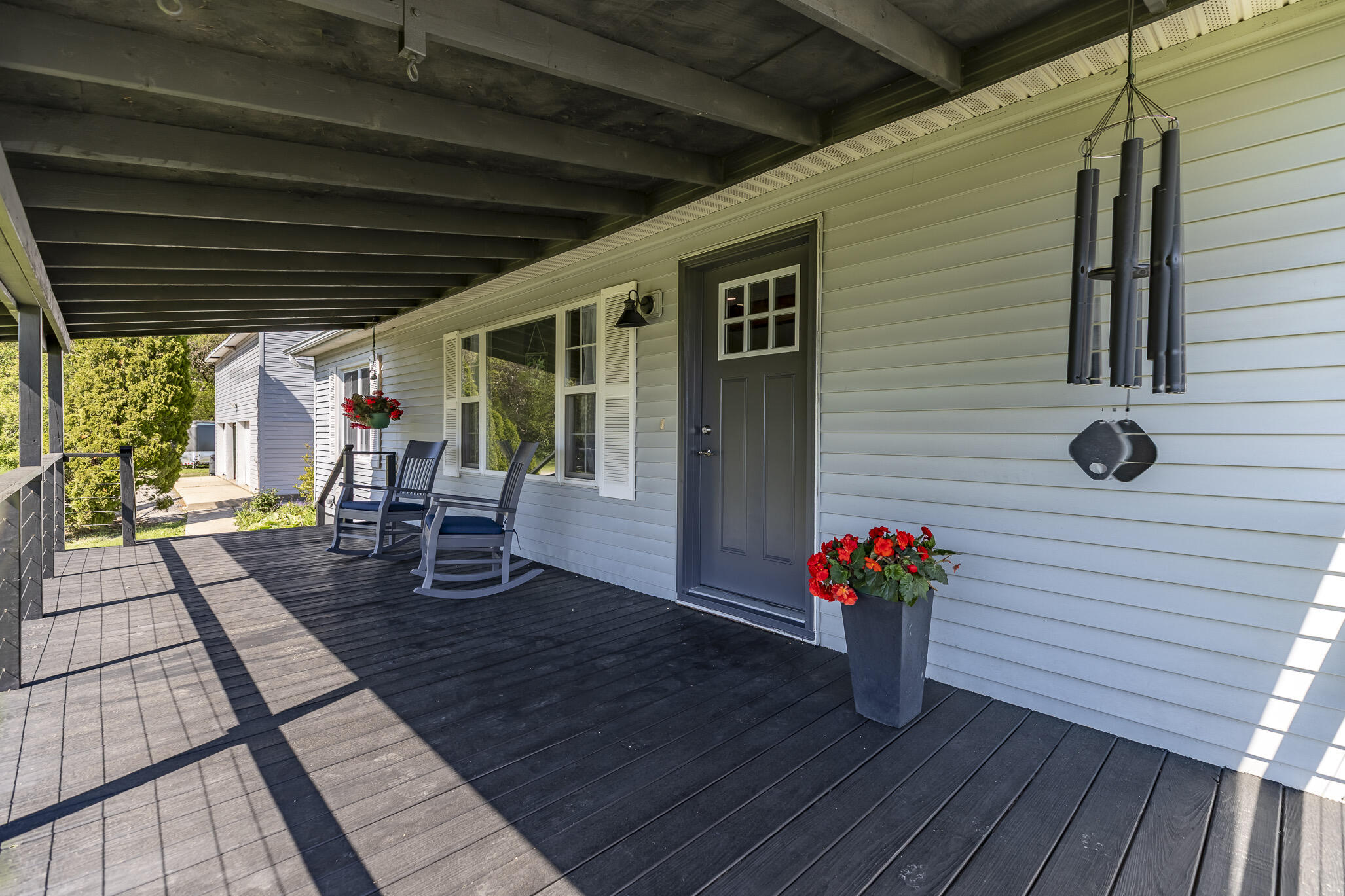 16321 Colorado Street Property Photo 1