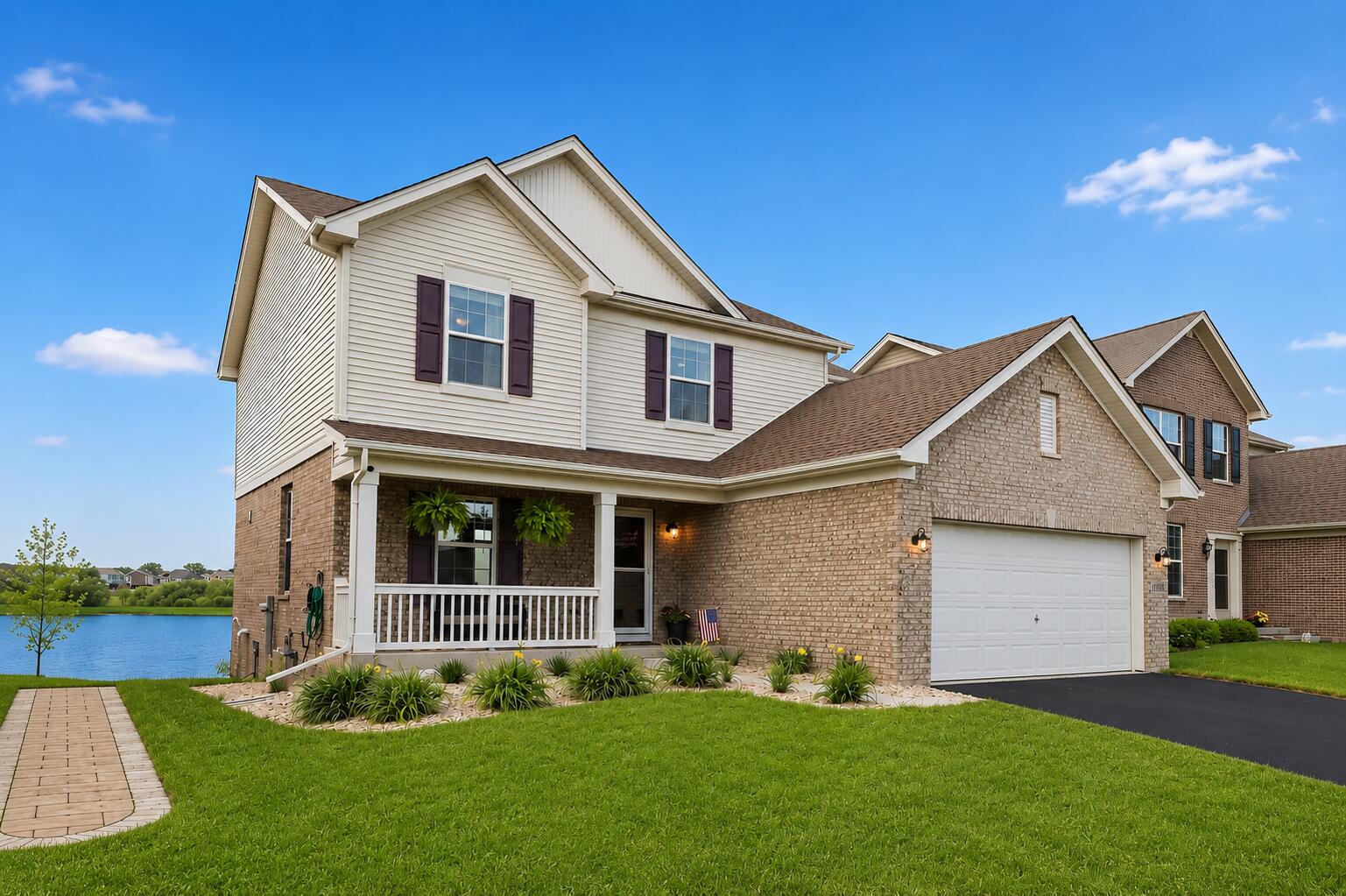 10332 Adler Cove