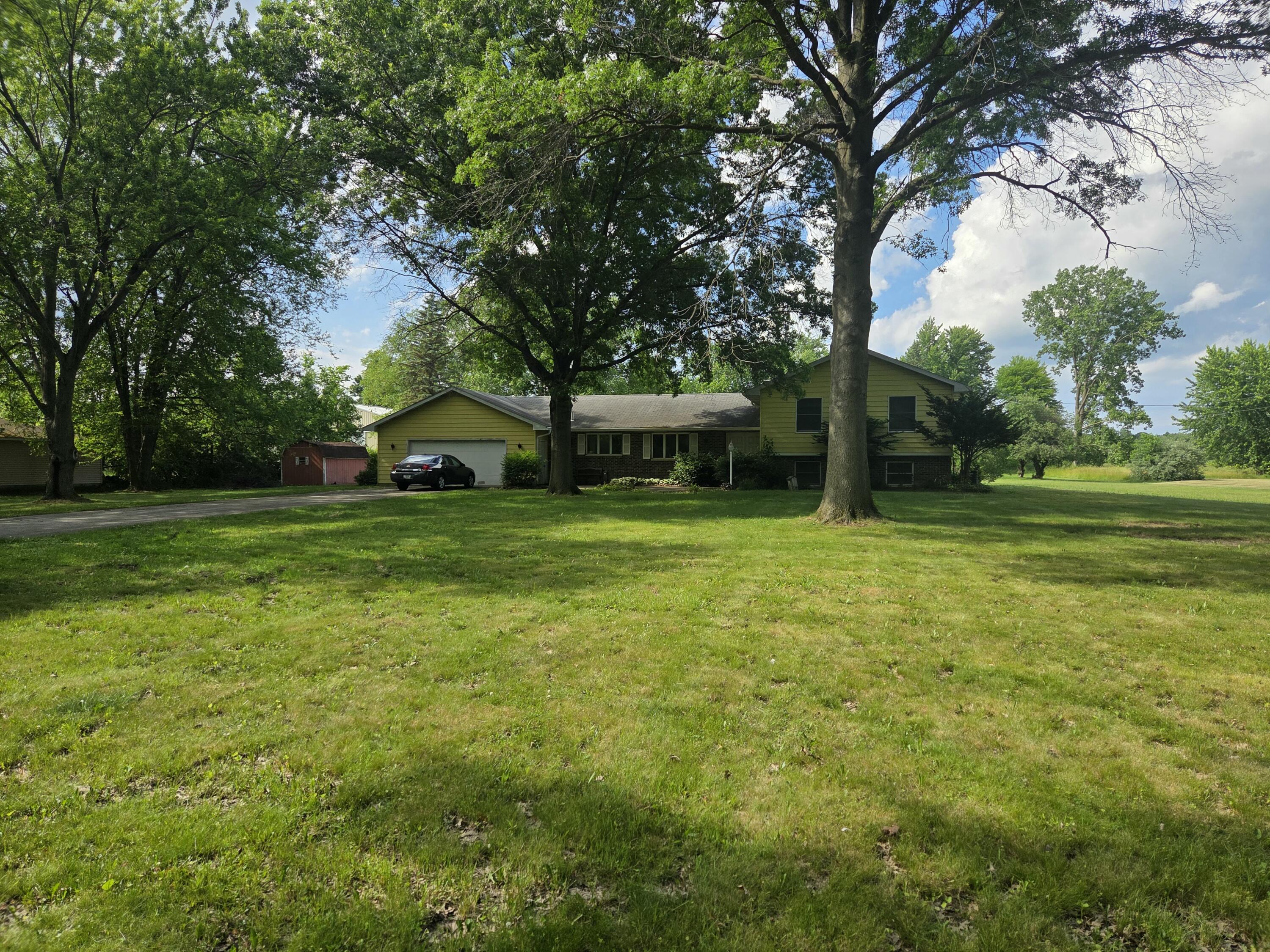397 E 1300 Property Photo 1