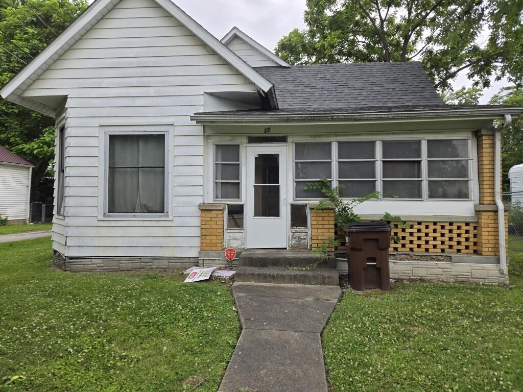 17 N Gum Street