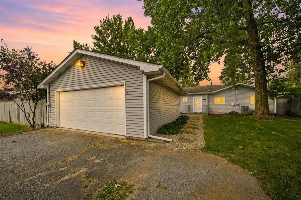 26 S Fish Lake Street