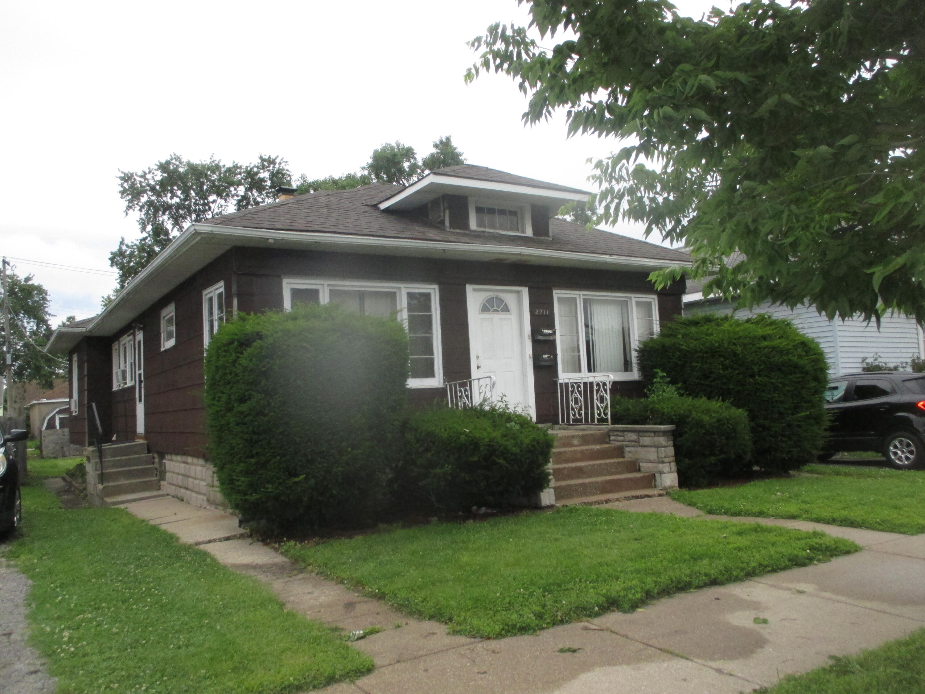 2711 164th Place Property Photo 1
