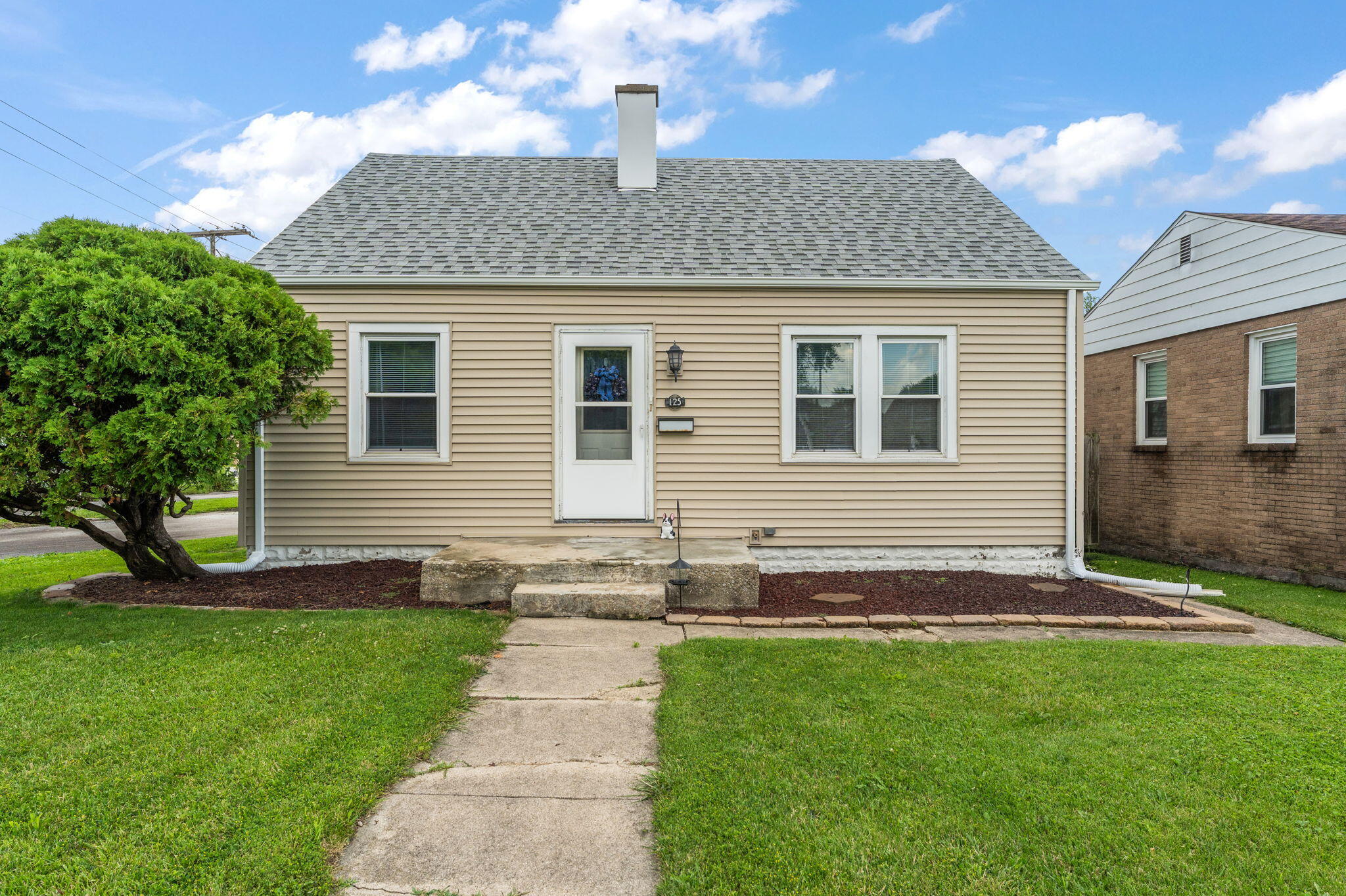 125 N Wisconsin Street Property Photo 1