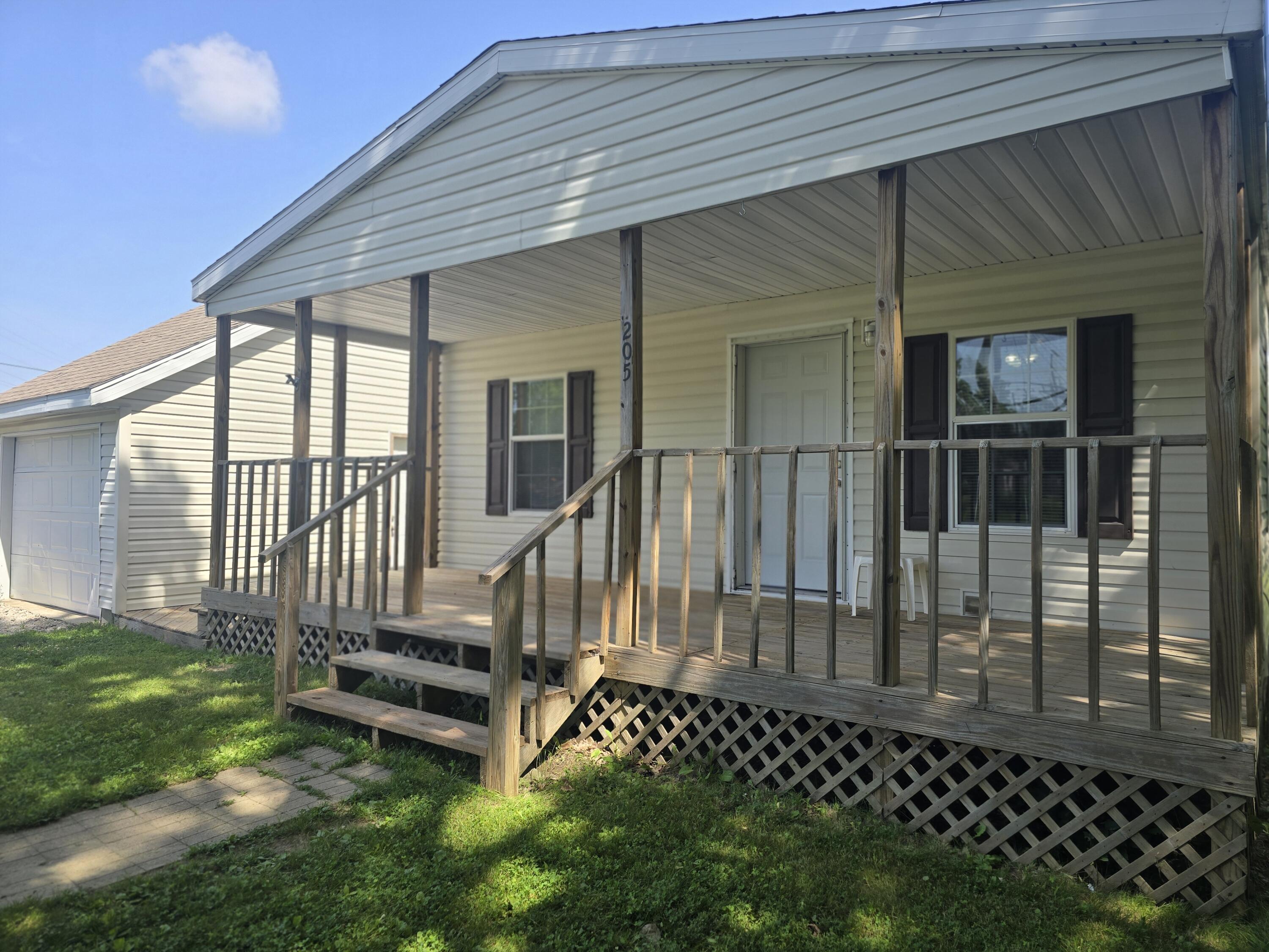 205 W Mcalpin Street Property Photo 1